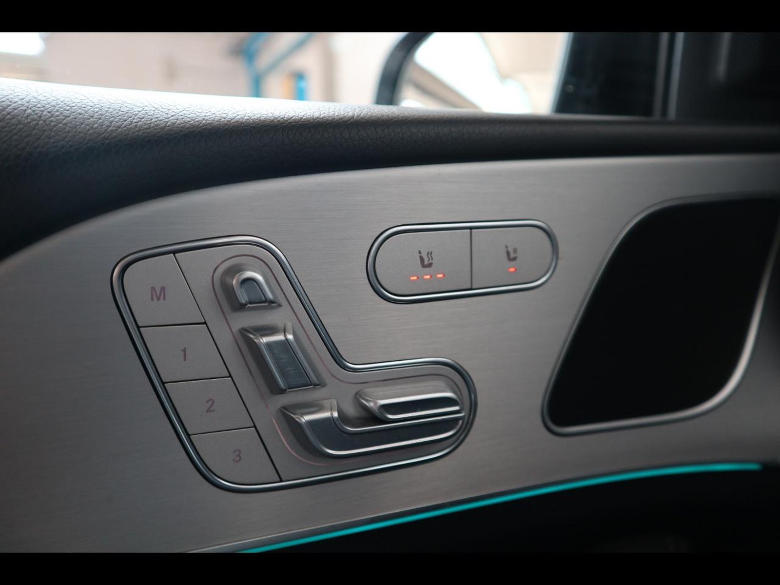 16 - Mercedes Classe GLE gle suv 300 d mild hybrid premium 4matic 9g-tronic plus