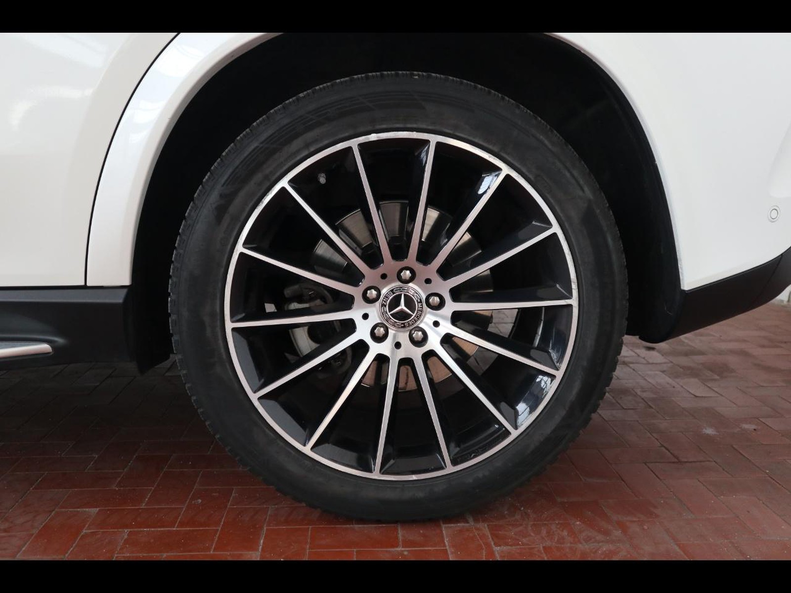 4 - Mercedes Classe GLE gle suv 300 d mild hybrid premium 4matic 9g-tronic plus