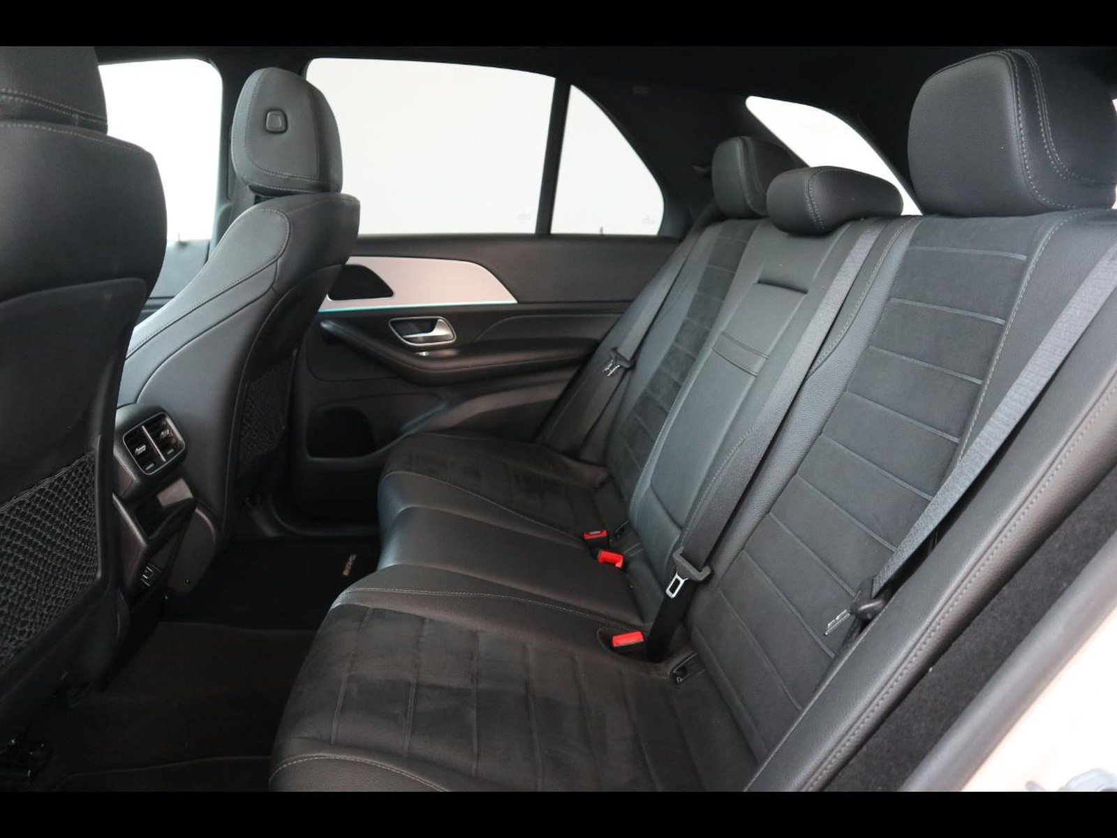 8 - Mercedes Classe GLE gle suv 300 d mild hybrid premium 4matic 9g-tronic plus