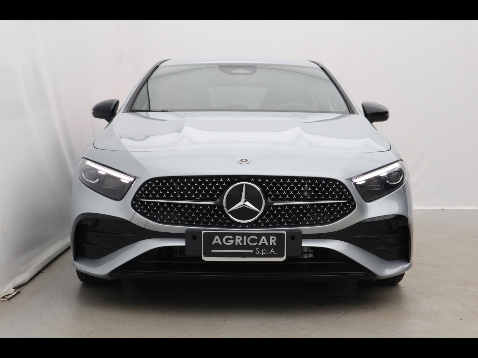 2 - Mercedes Classe A 180 d amg line advanced plus speedshift dct amg 8g