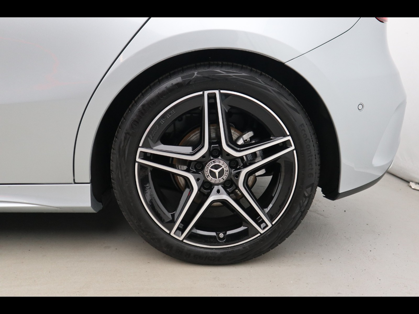 4 - Mercedes Classe A 180 d amg line advanced plus speedshift dct amg 8g