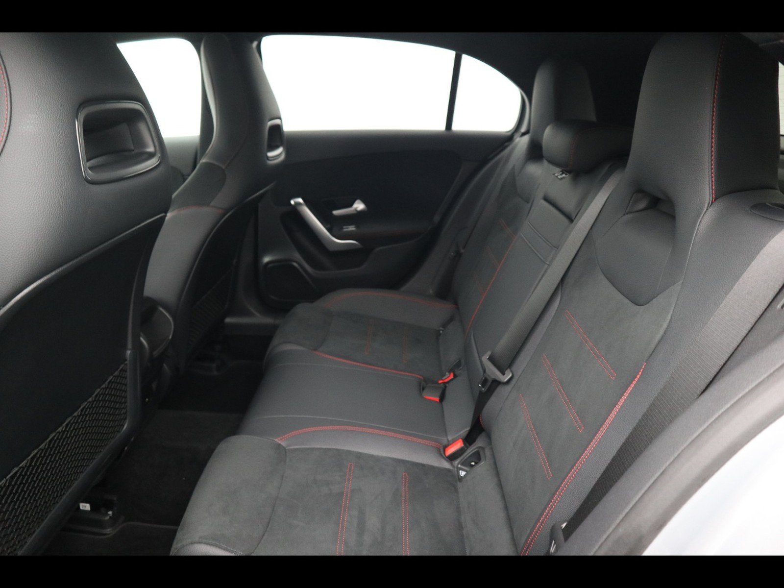 8 - Mercedes Classe A 180 d amg line advanced plus speedshift dct amg 8g