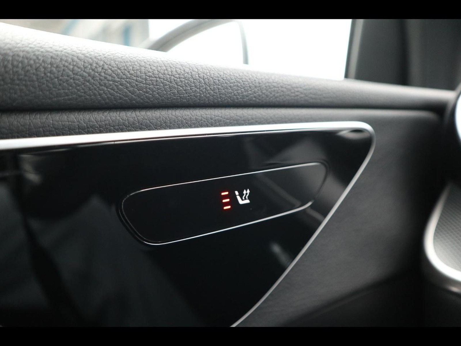 14 - Mercedes GLC suv 220 d advanced 4matic 9g-tronic