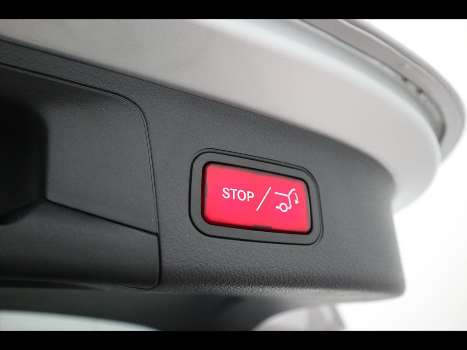 18 - Mercedes GLA 250 e plug in hybrid (e eq-power) premium 8g-dct