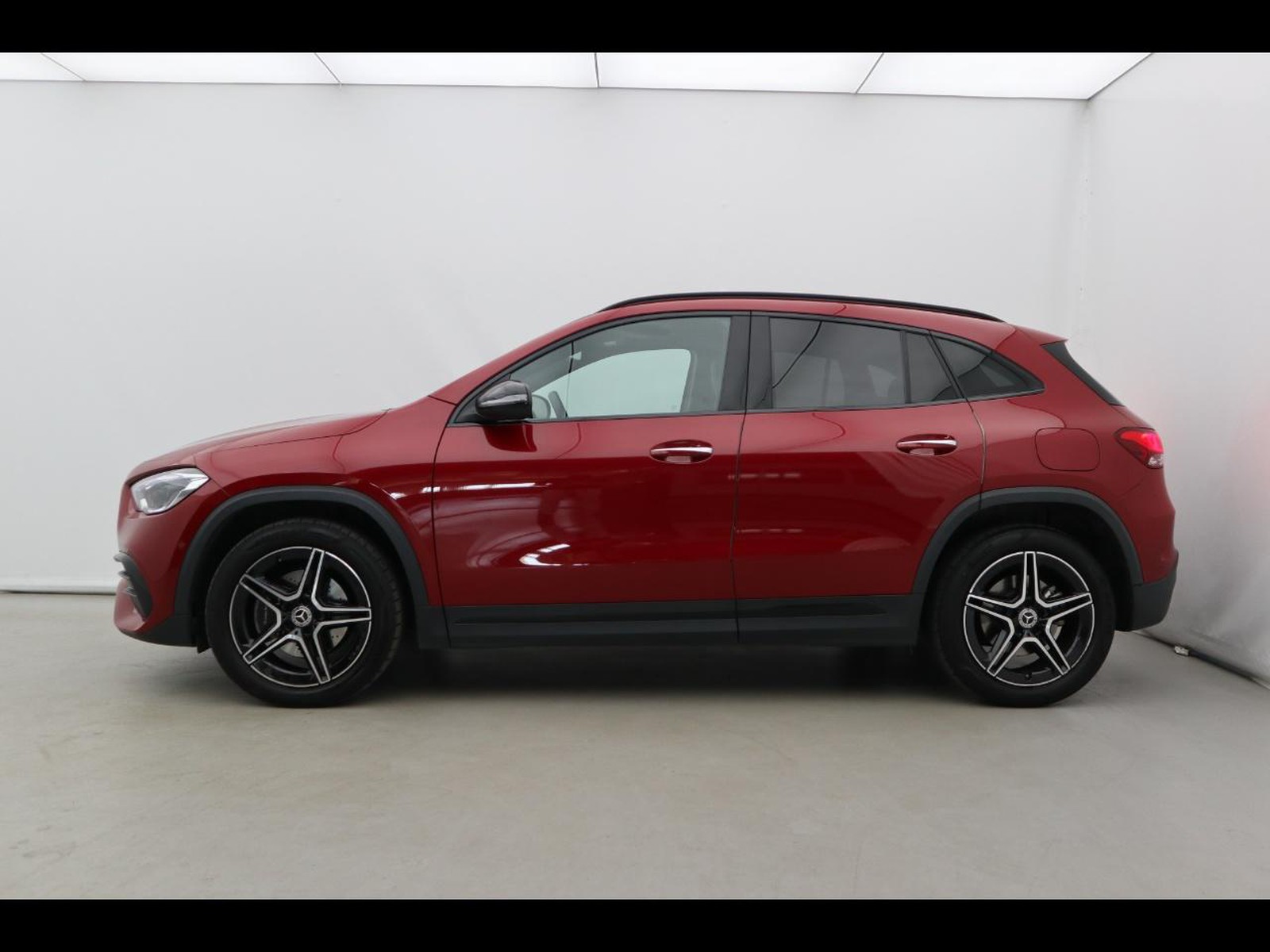 3 - Mercedes GLA 250 e plug in hybrid (e eq-power) premium 8g-dct