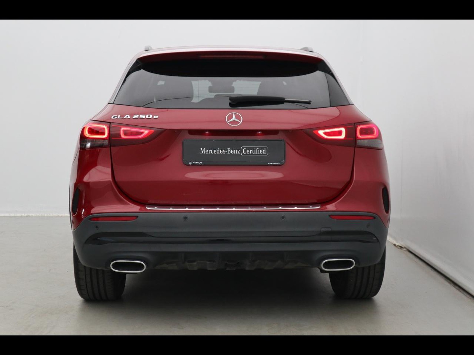6 - Mercedes GLA 250 e plug in hybrid (e eq-power) premium 8g-dct