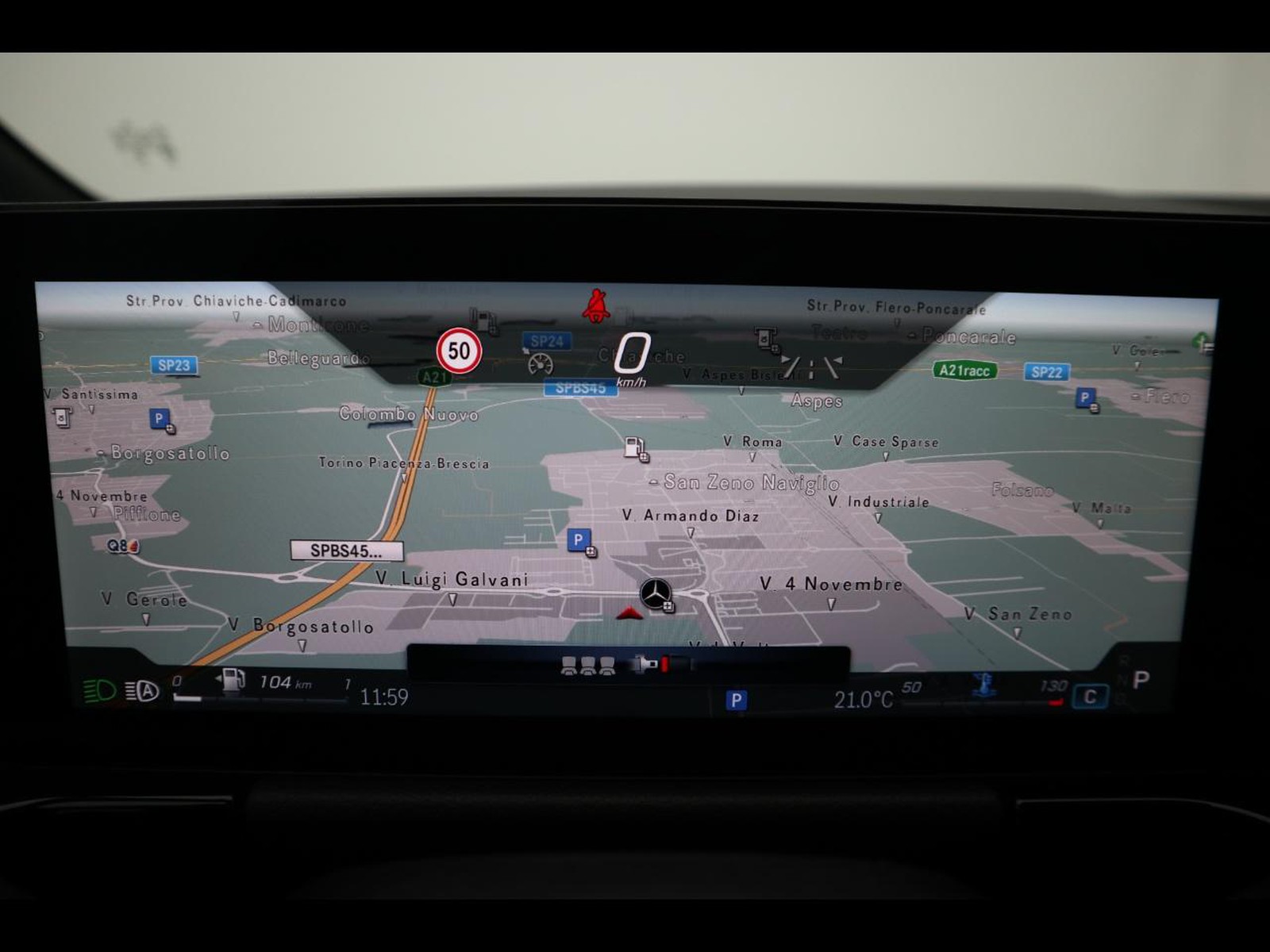 16 - Mercedes GLA 180 d progressive advanced 8g-dct