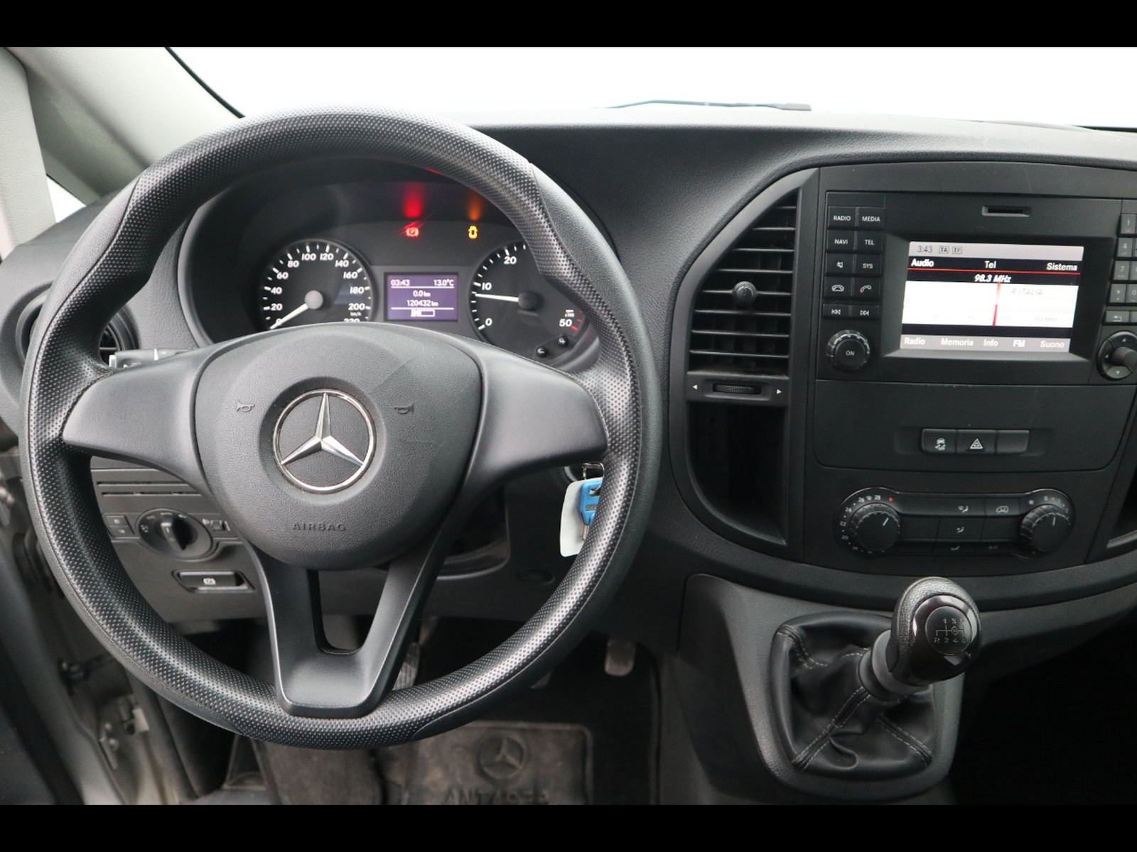 11 - Mercedes Vans Vito 114 cdi long e6