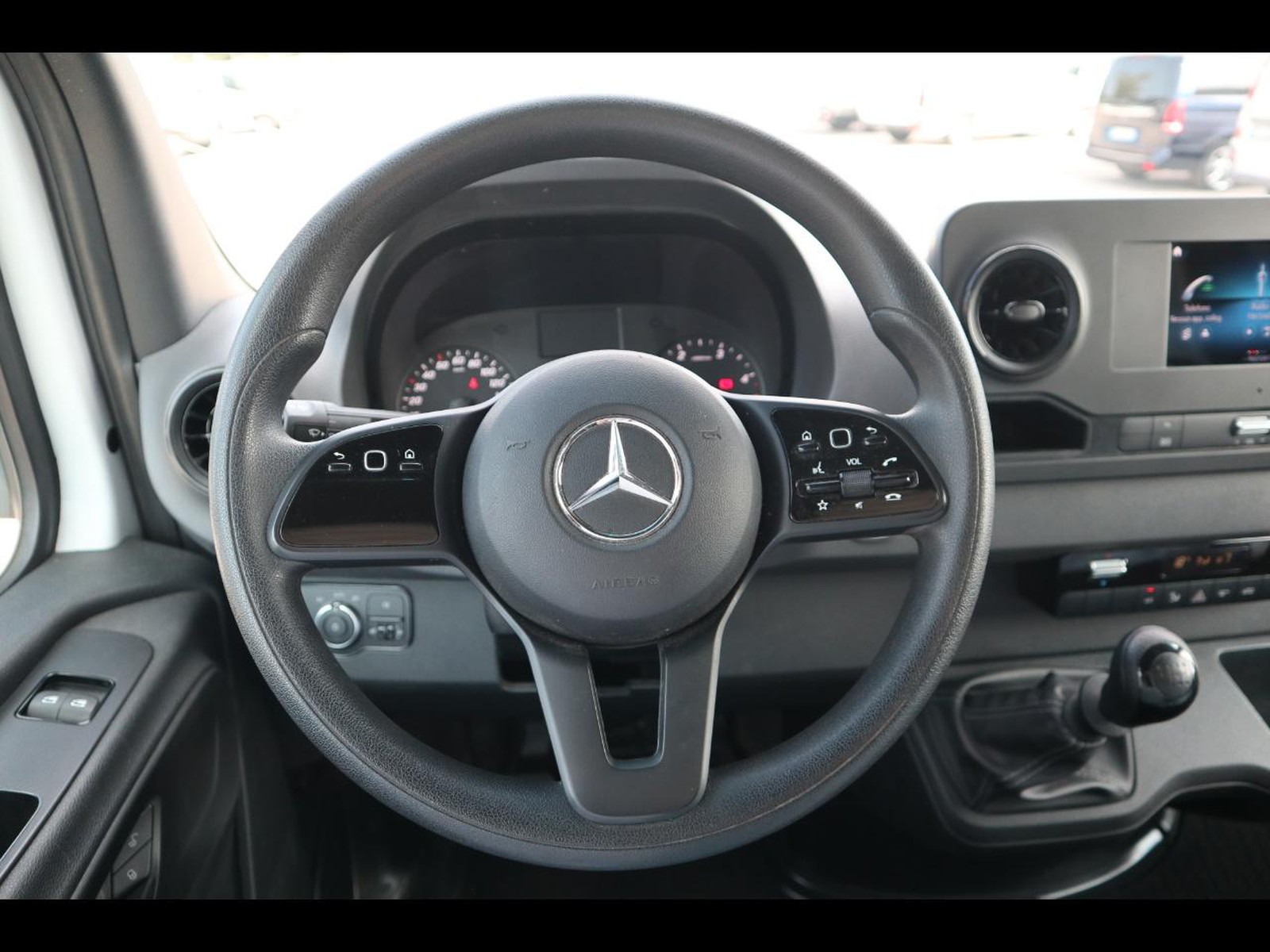 11 - Mercedes Vans Sprinter 315 2.0 cdi t 39/35 fwd