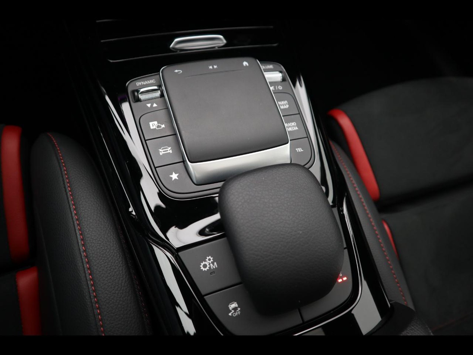 15 - AMG Classe A amg 45 s 4matic+ 8g-dct