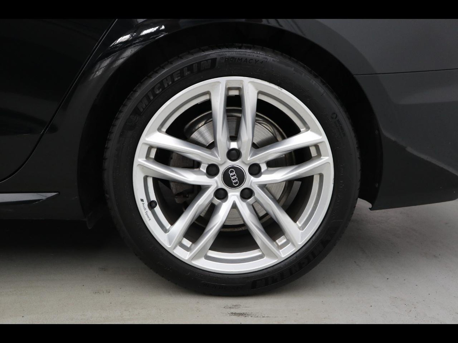 4 - Audi A4 avant 40 2.0 tdi 190cv s line edition quattro s tronic