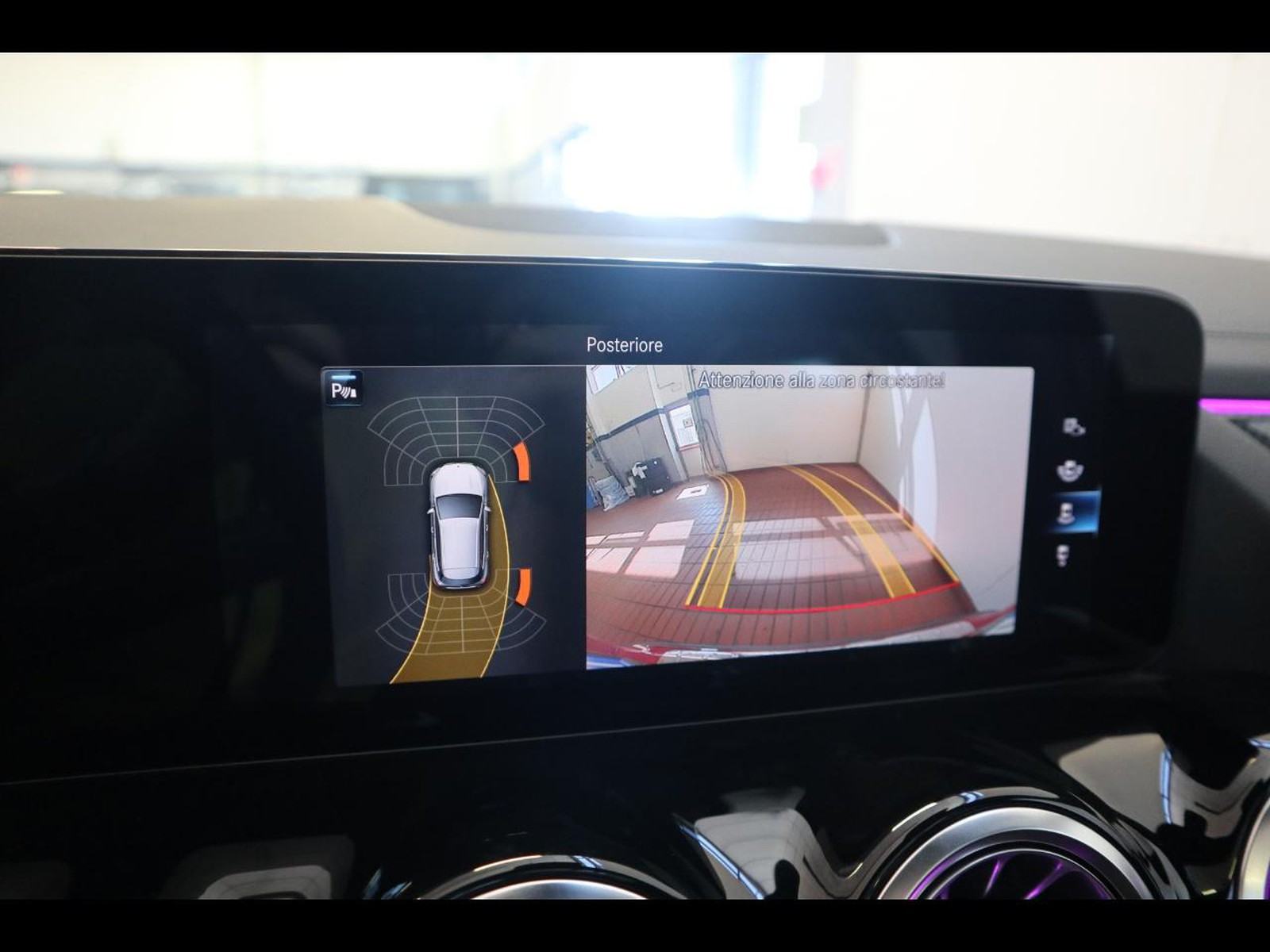 11 - AMG GLA amg 35 4matic speedshift dct amg 8g