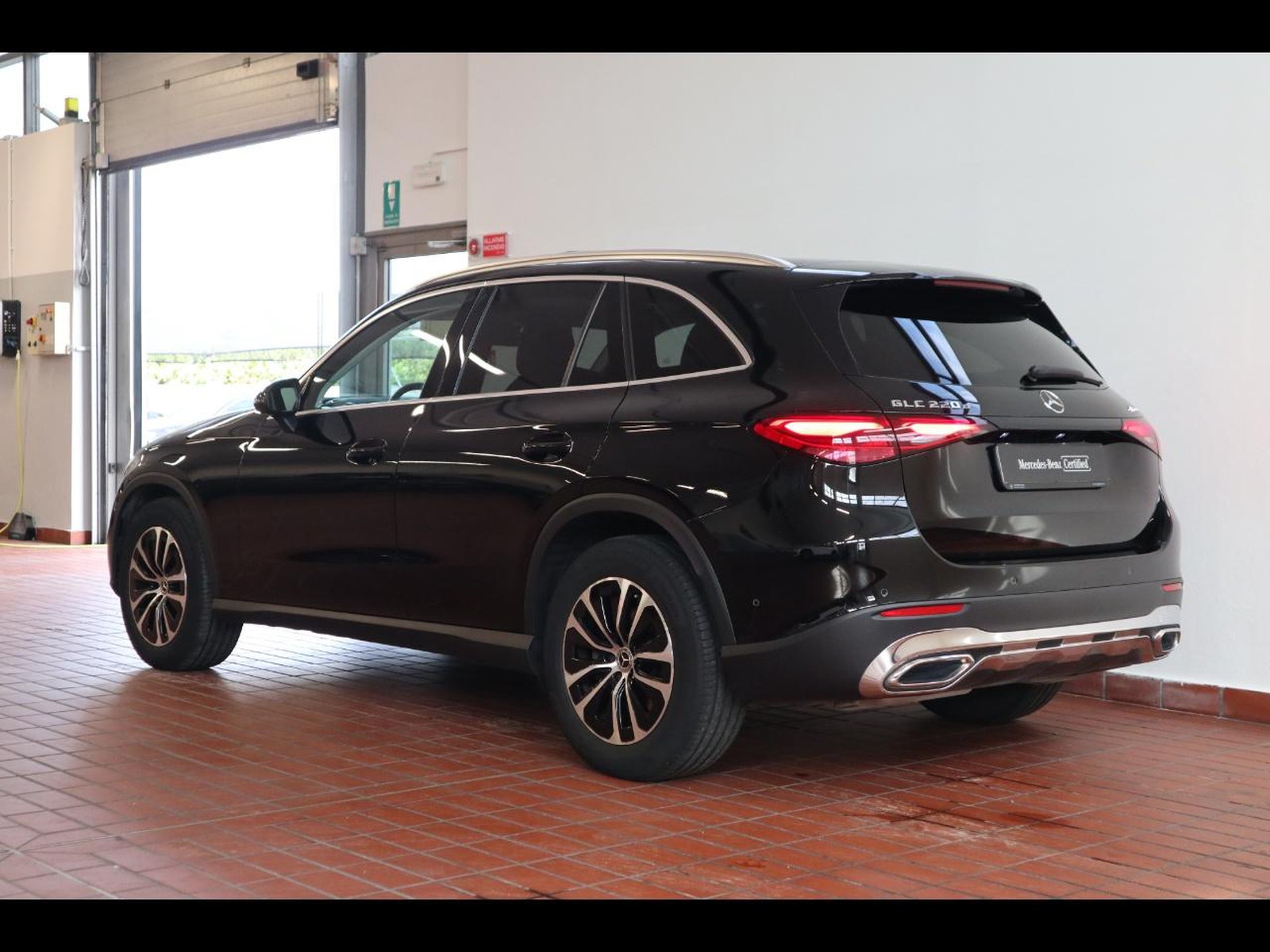 5 - Mercedes GLC suv 220 d advanced 4matic 9g-tronic