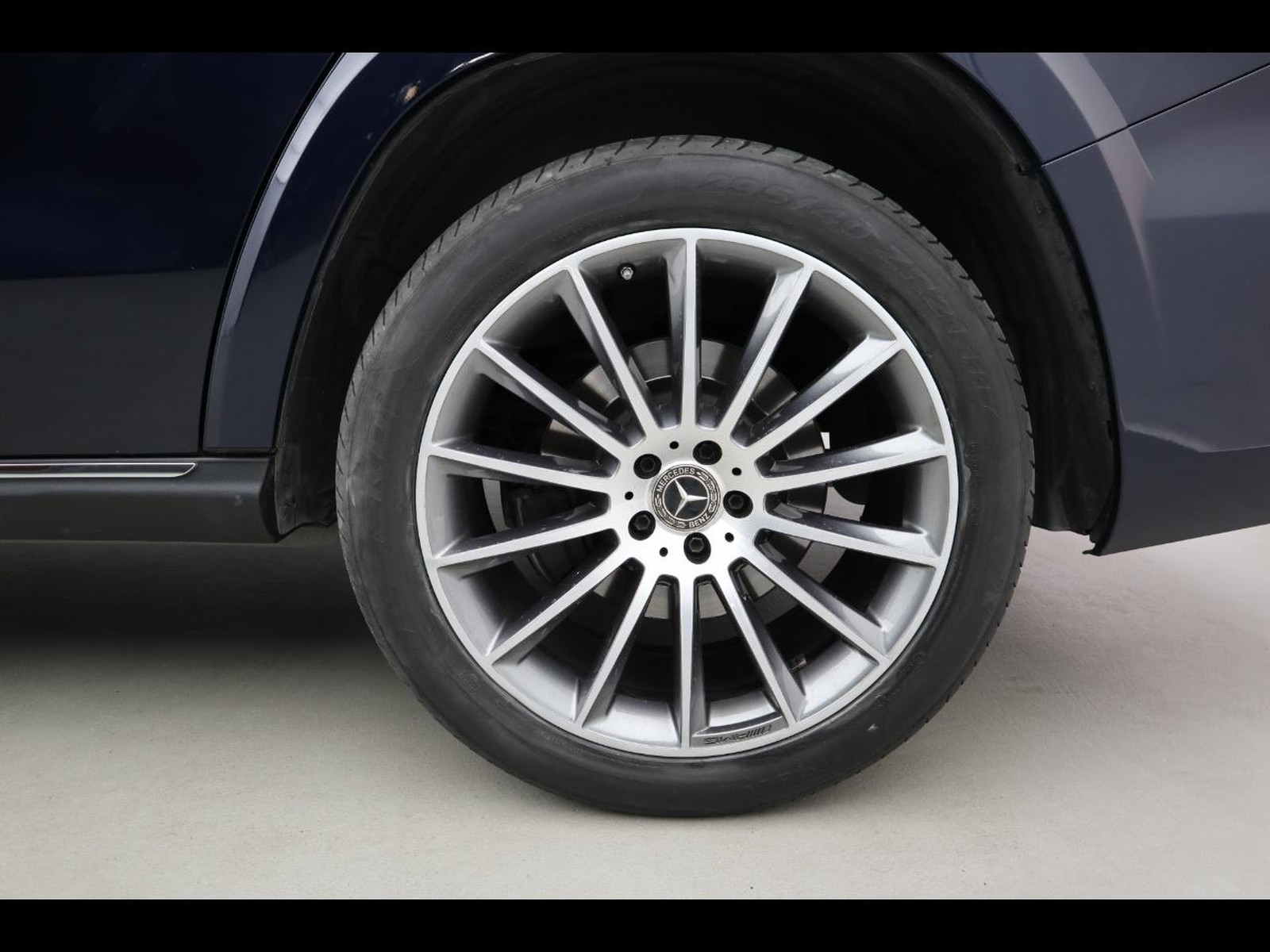 4 - Mercedes Classe GLS gls 350 v6 premium plus 4matic 9g-tronic