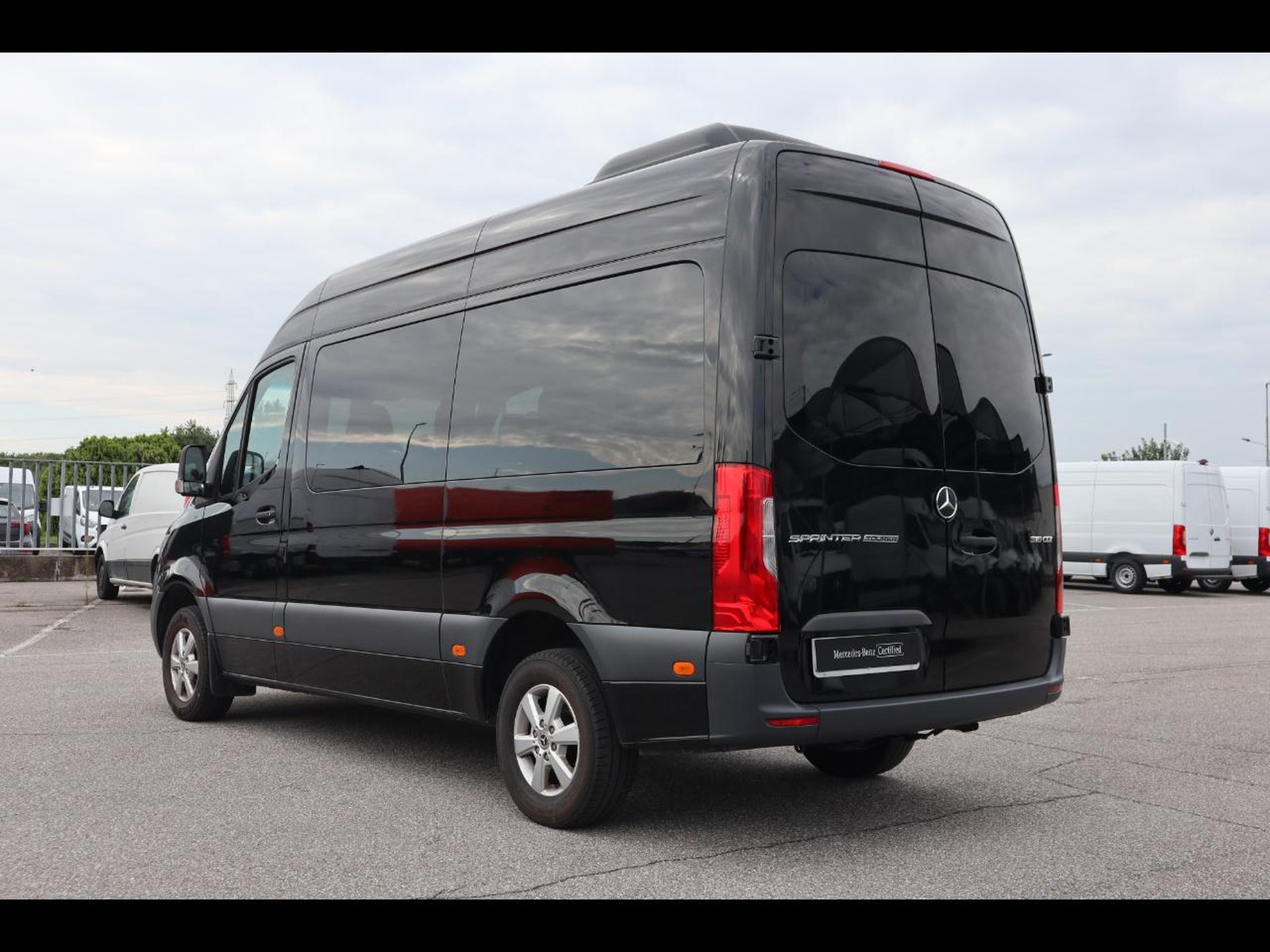 5 - Mercedes Vans Sprinter 316 2.1 cdi k 37/35 rwd tourer business evid