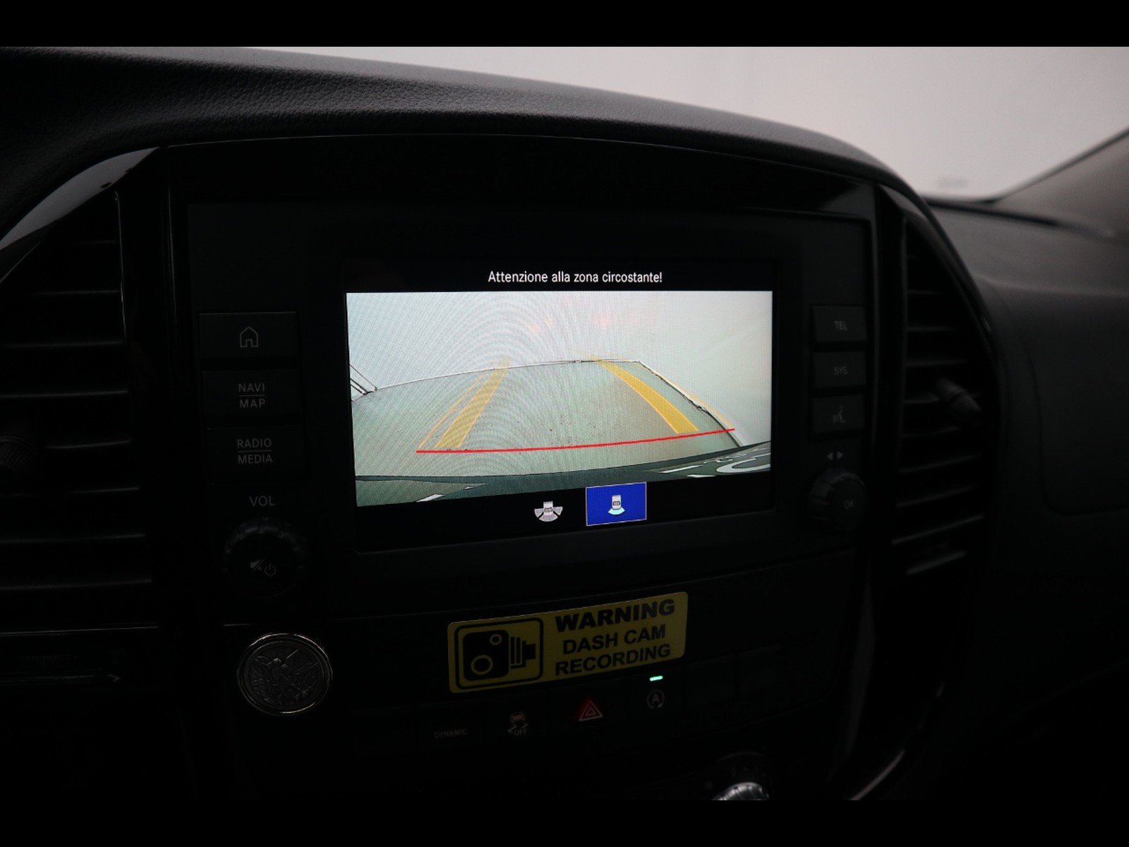 12 - Mercedes Vans Vito 116 cdi long tourer pro auto my20