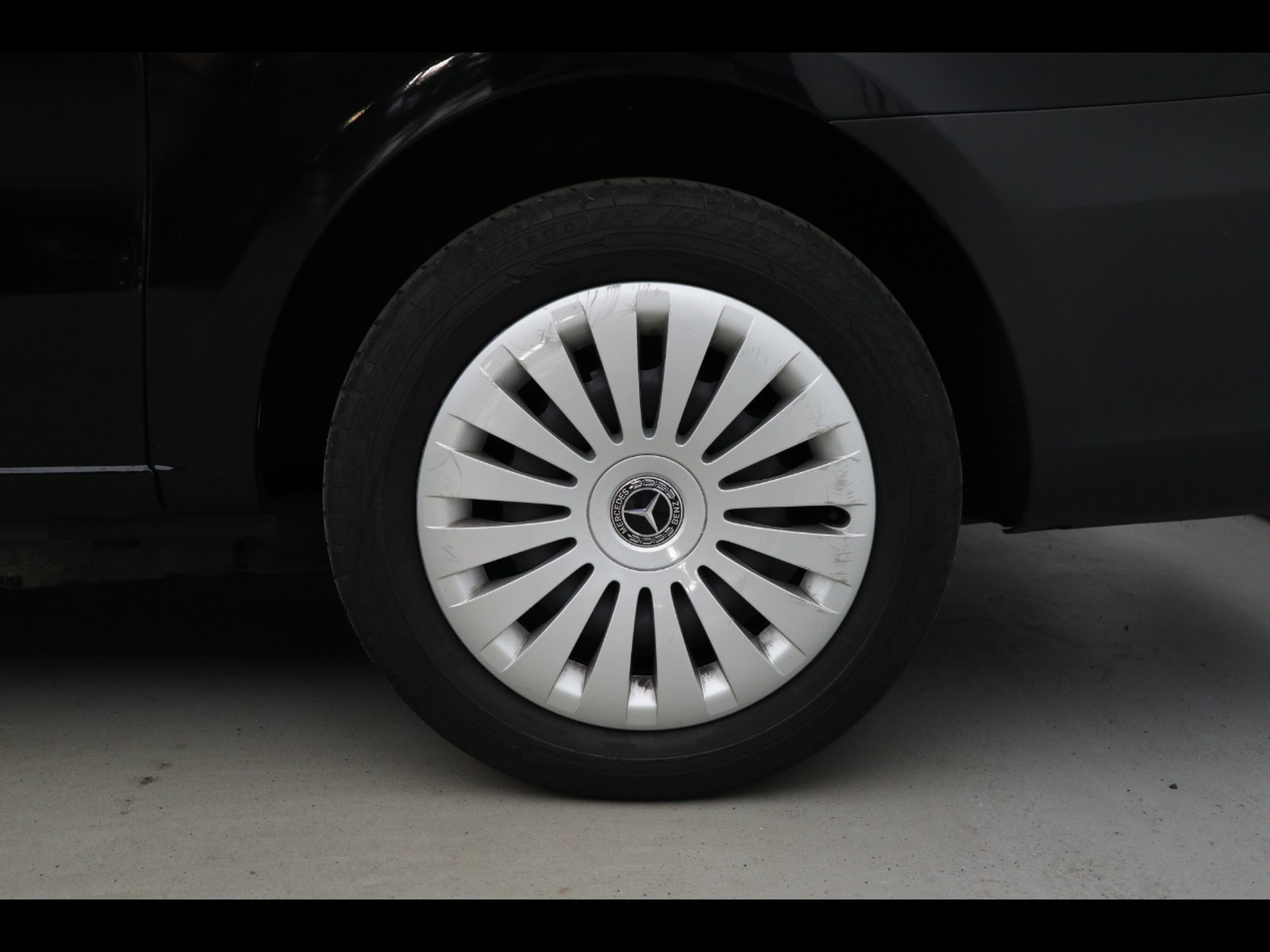 4 - Mercedes Vans Vito 116 cdi long tourer pro auto my20