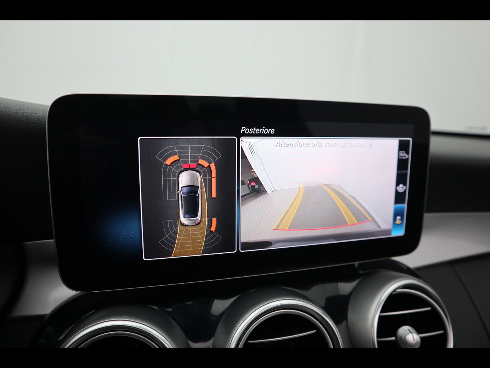 11 - Mercedes Classe C cabrio 220 d sport 9g-tronic plus