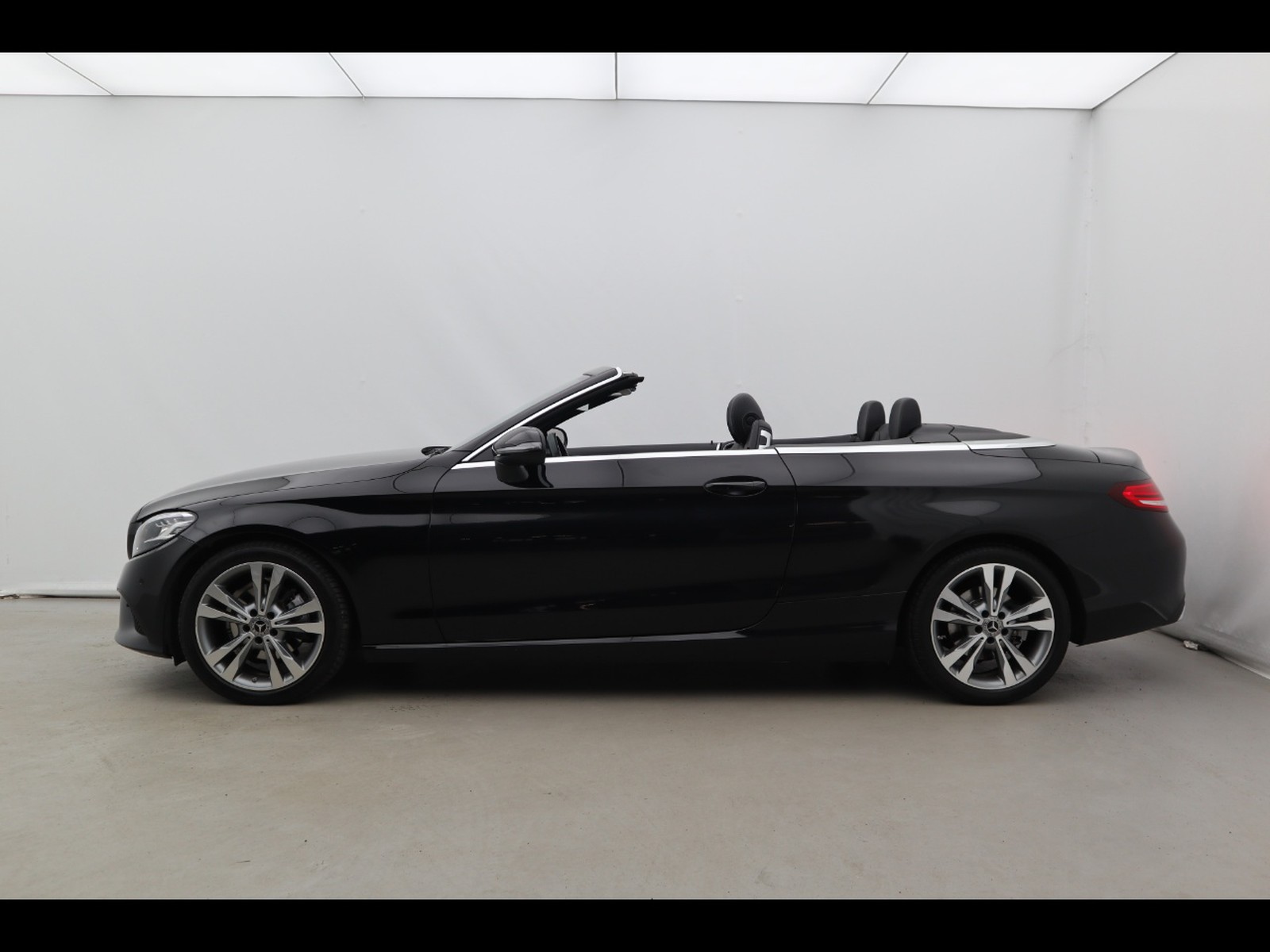 3 - Mercedes Classe C cabrio 220 d sport 9g-tronic plus