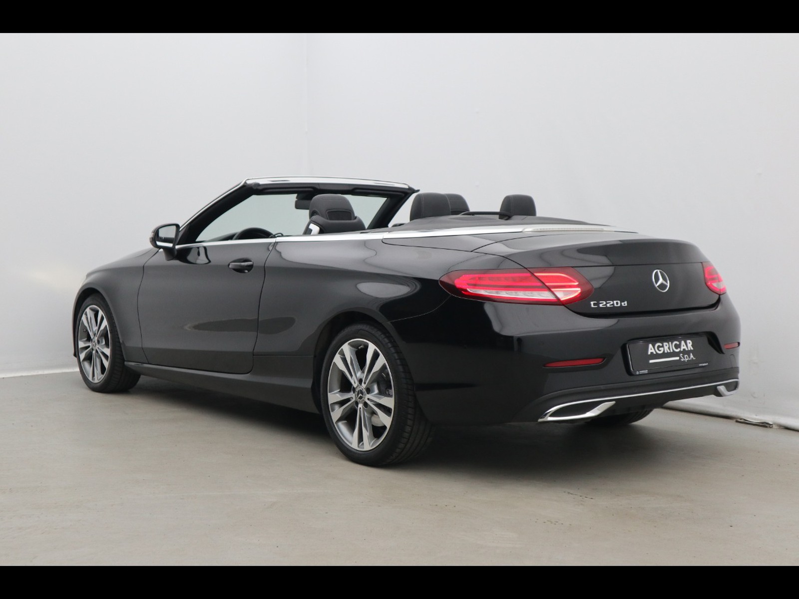 5 - Mercedes Classe C cabrio 220 d sport 9g-tronic plus