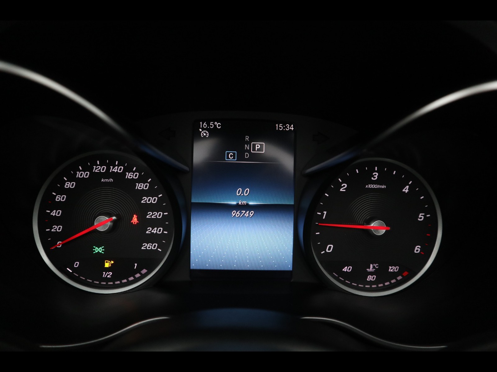 9 - Mercedes Classe C cabrio 220 d sport 9g-tronic plus