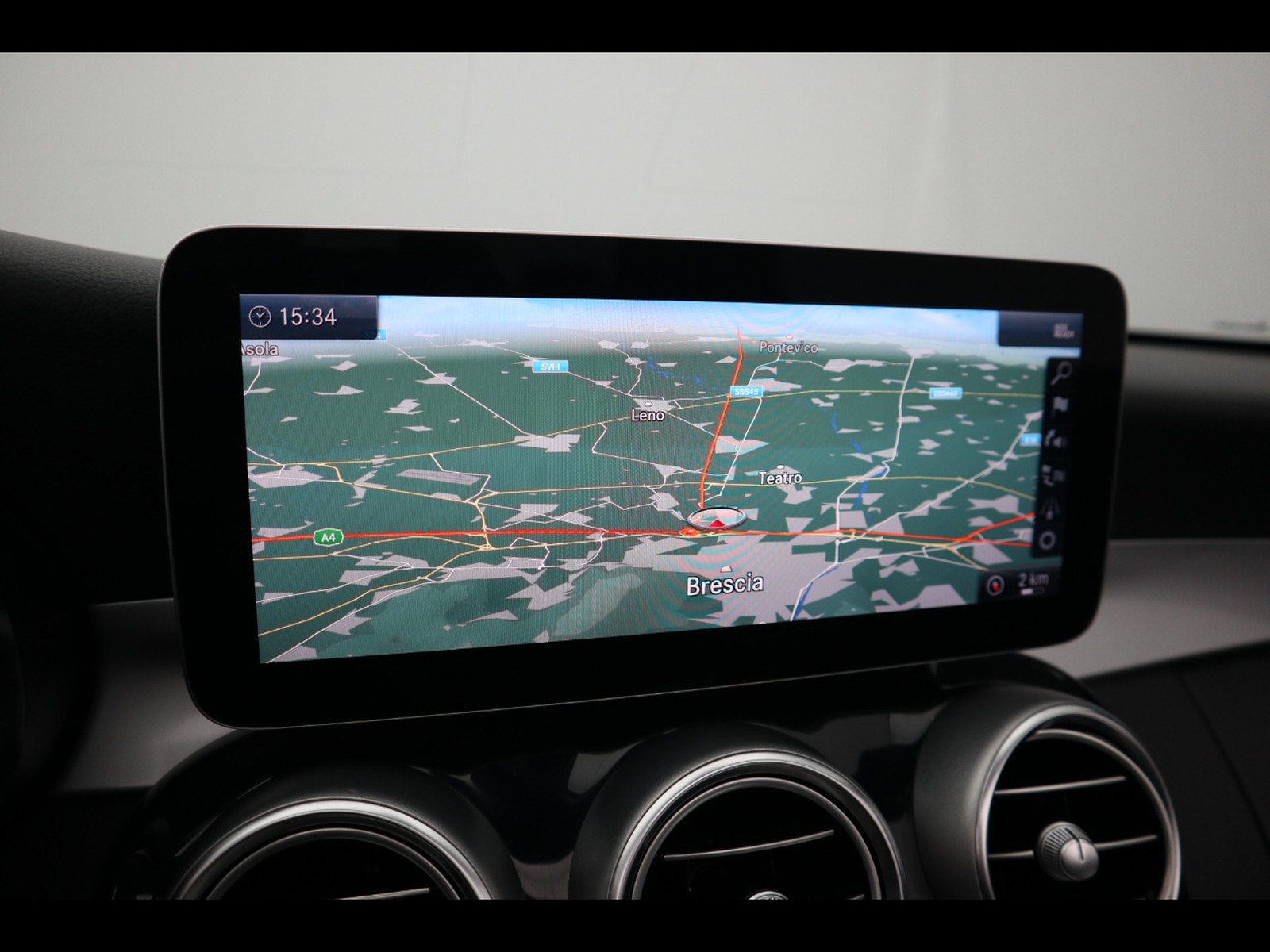 10 - Mercedes Classe C cabrio 220 d sport 9g-tronic plus