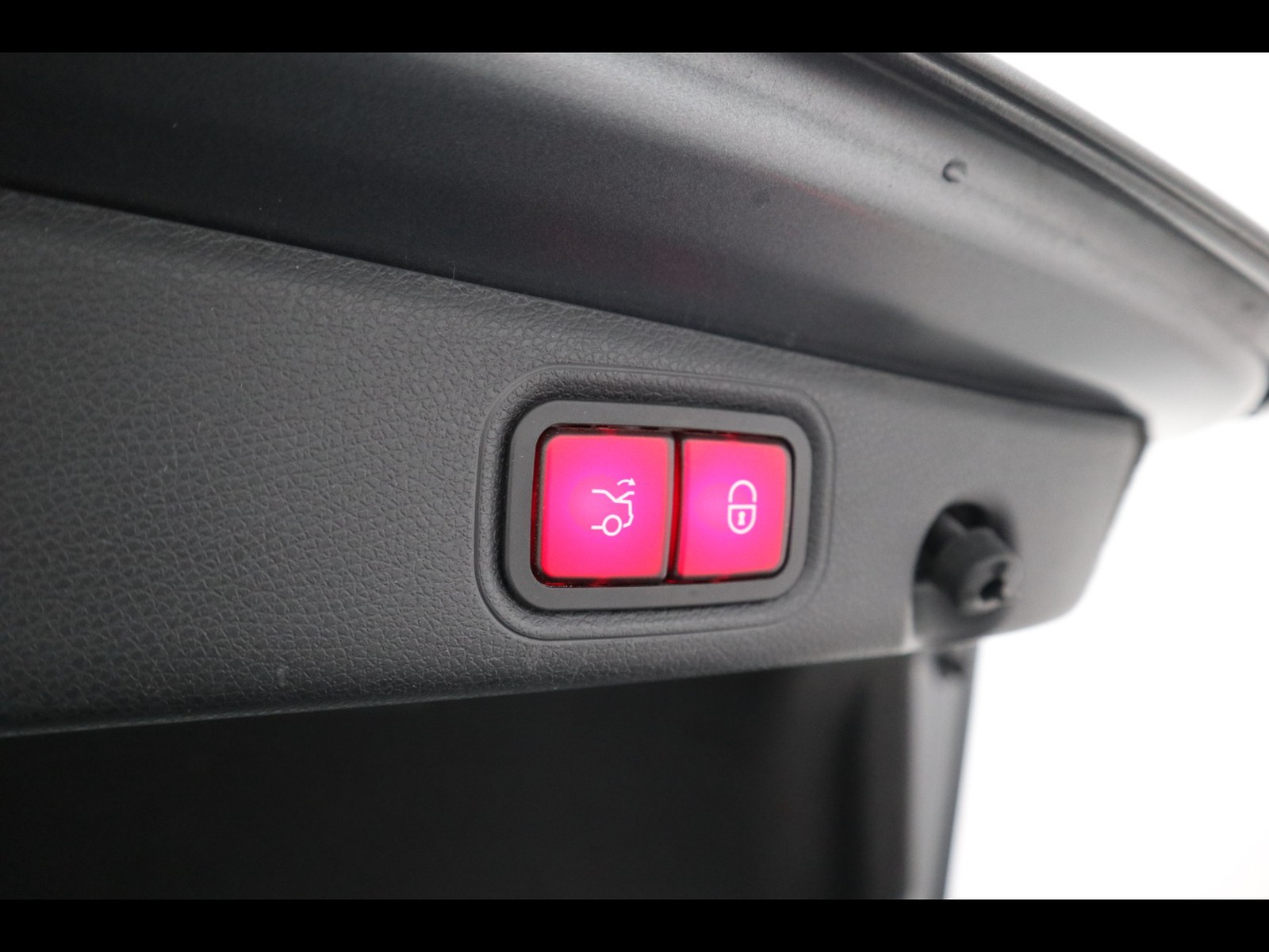 20 - Mercedes Classe E berlina 300 d mild hybrid (d eq-boost) premium plus 4matic 9g-tronic plus