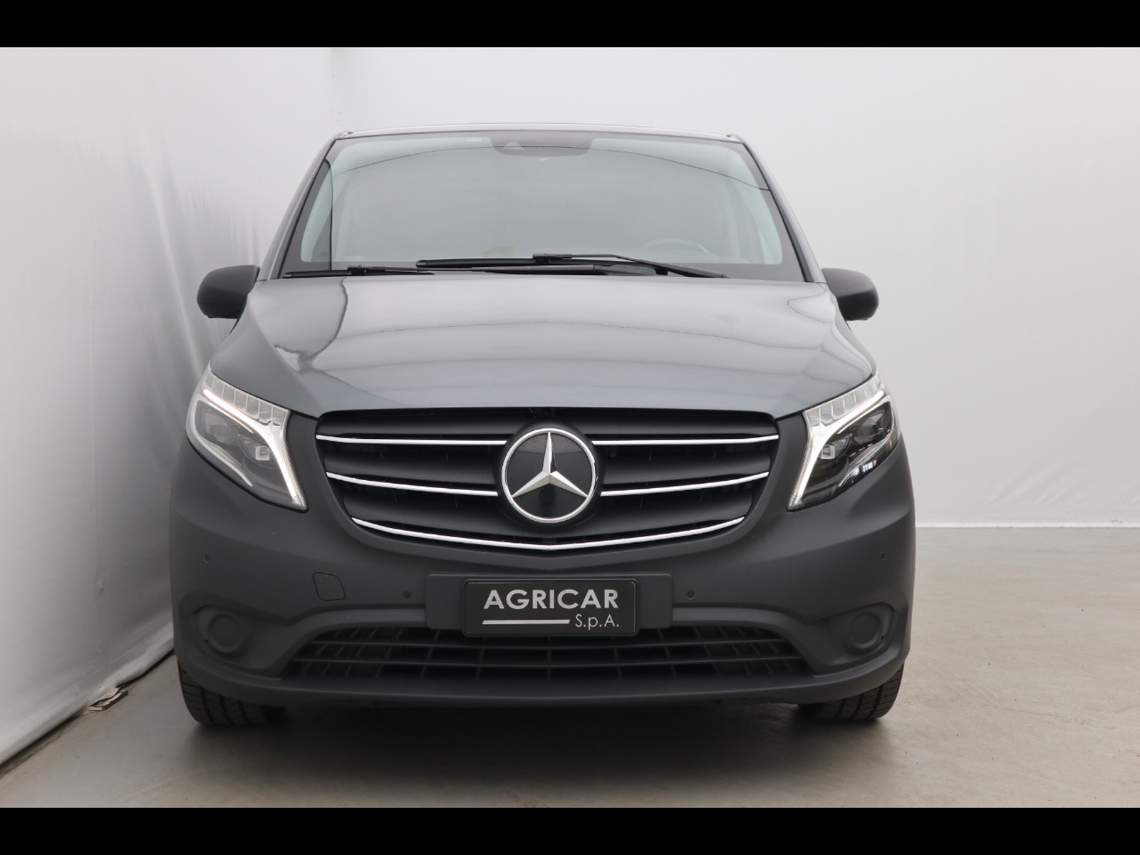 2 - Mercedes Vans Vito 119 cdi long auto my20