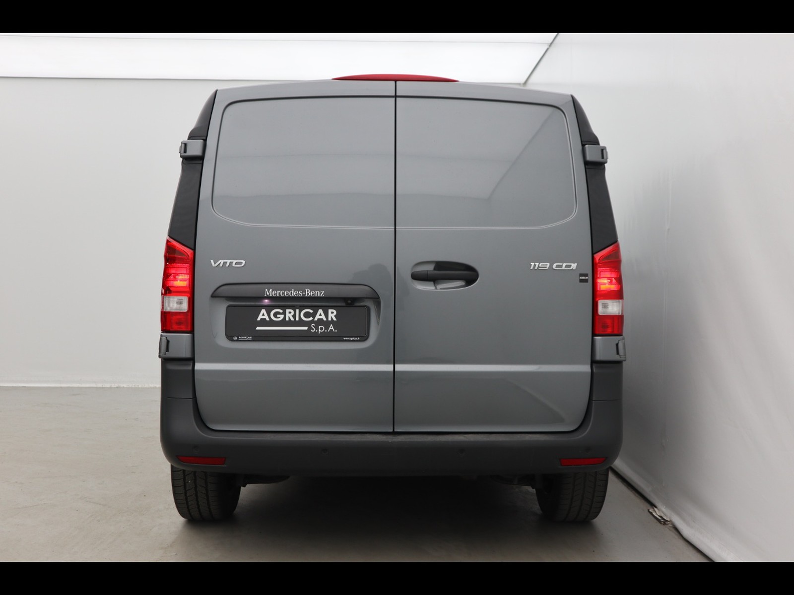 6 - Mercedes Vans Vito 119 cdi long auto my20