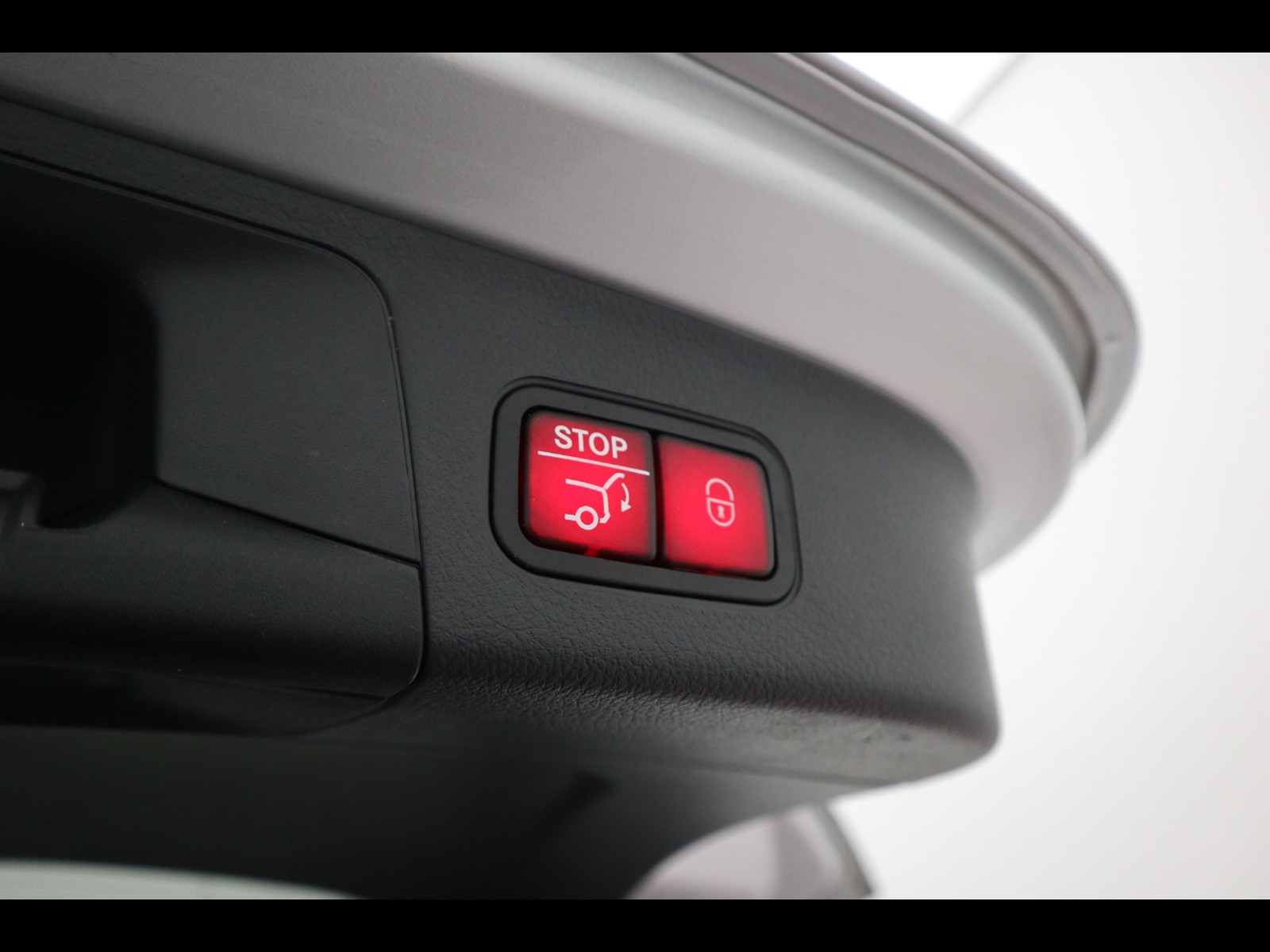 18 - Mercedes GLA 180 d amg line advanced plus 8g-dct