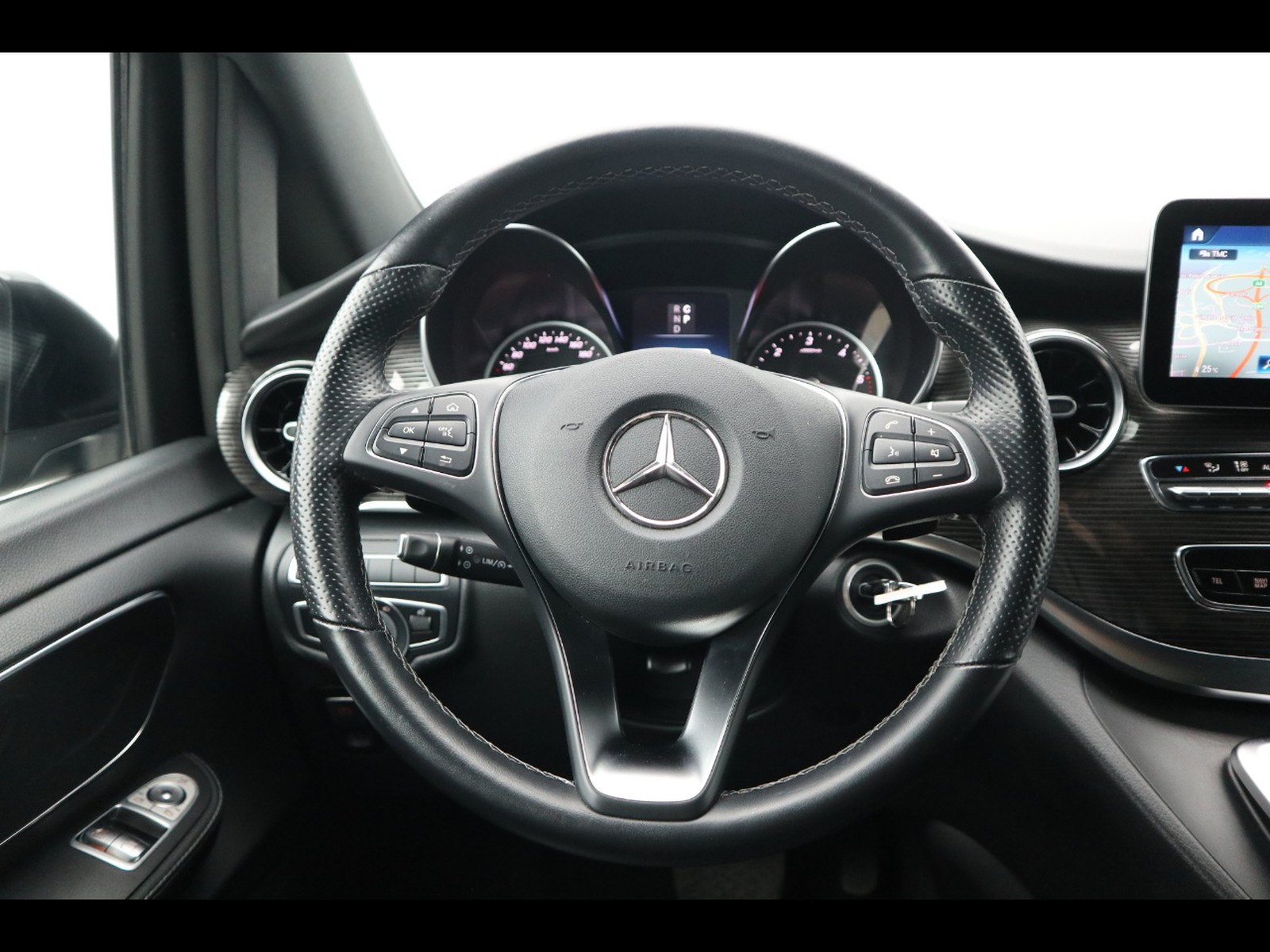 17 - Mercedes Vans Classe V extralong 220 d premium 9g-tronic plus