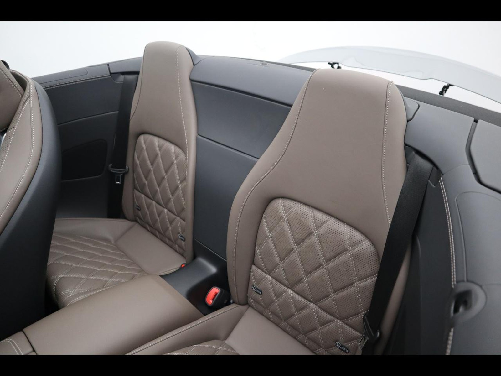 8 - AMG SL amg roadster 63 v8 premium plus 4matic+ speedshift mct amg