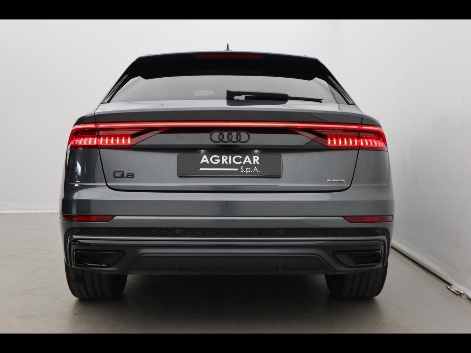6 - Audi Q8 50 3.0 v6 tdi mhev sport quattro tiptronic