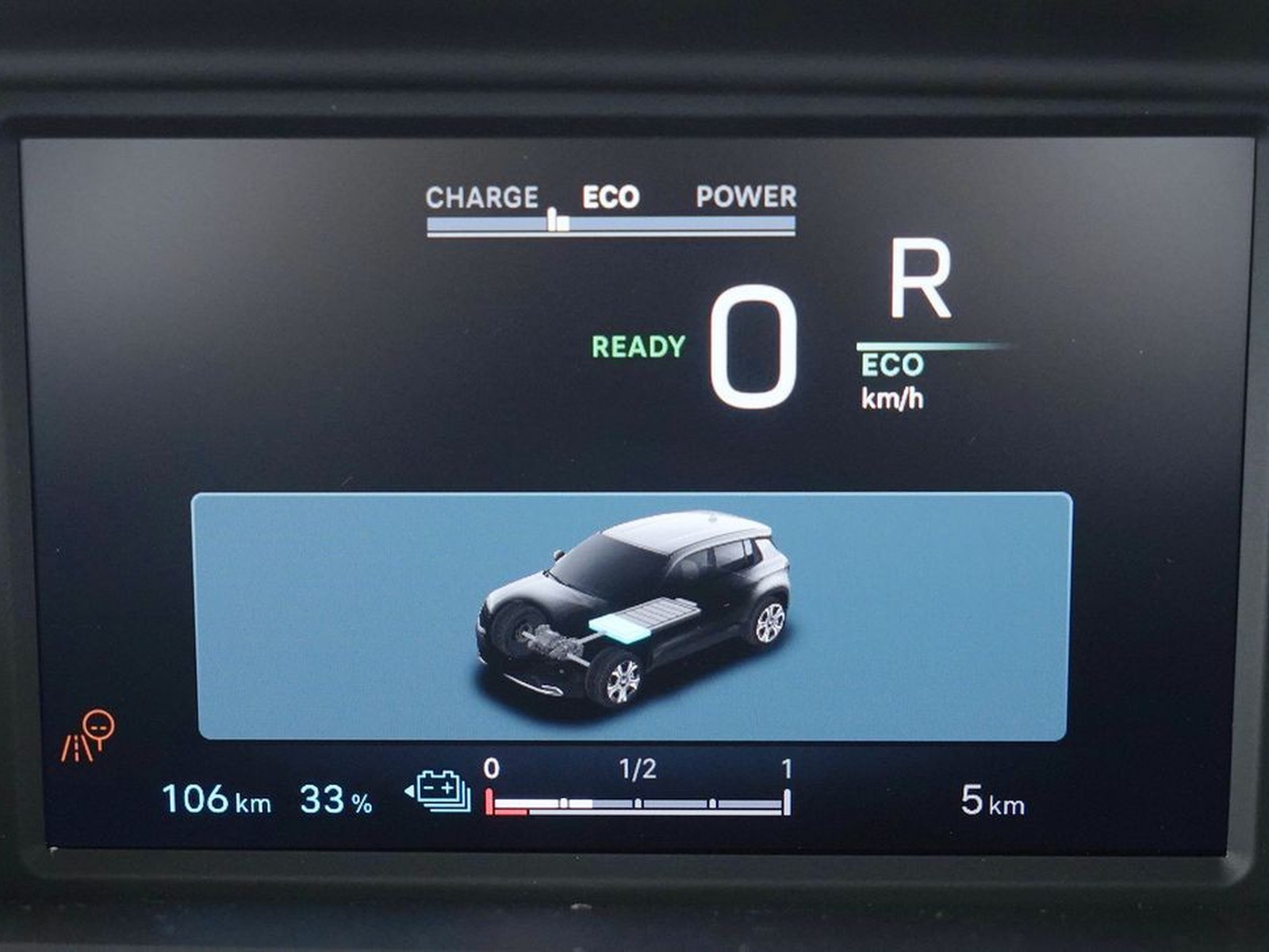 30 - Jeep Avenger full-electric longitude fwd auto