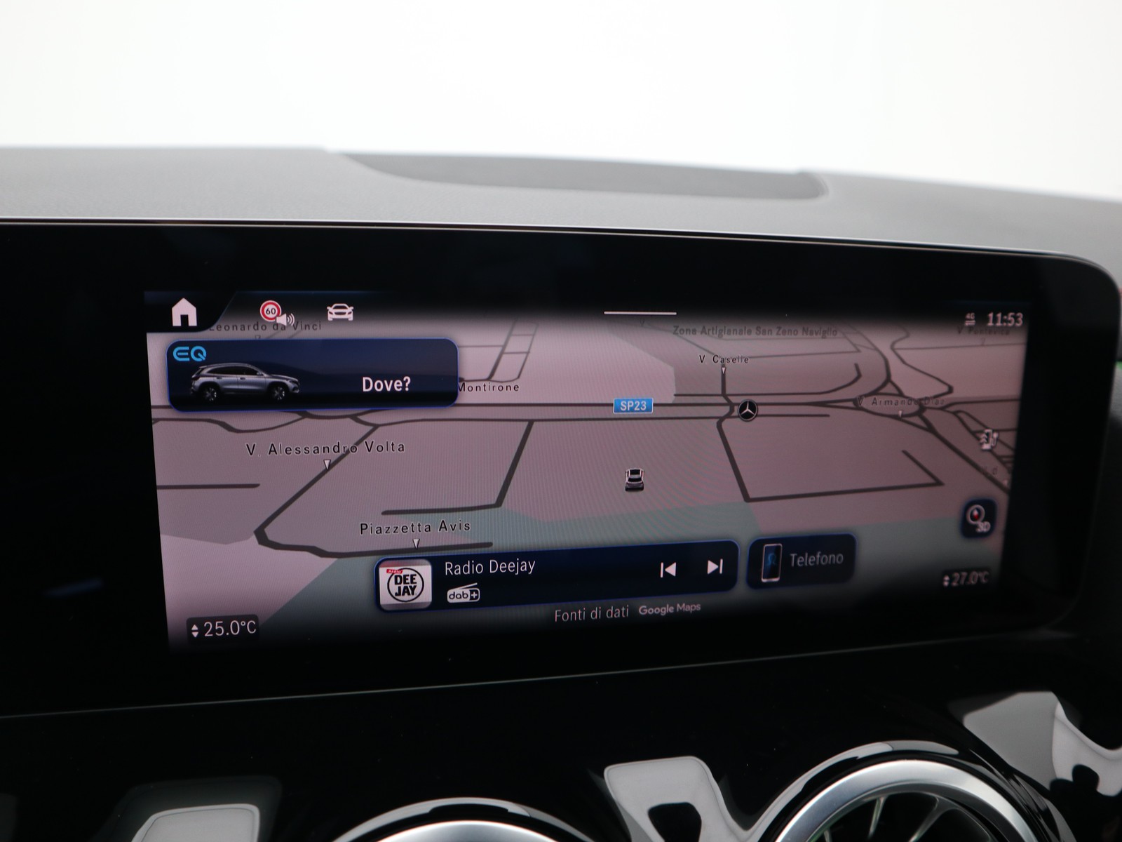 10 - Mercedes EQA 250+ amg line advanced