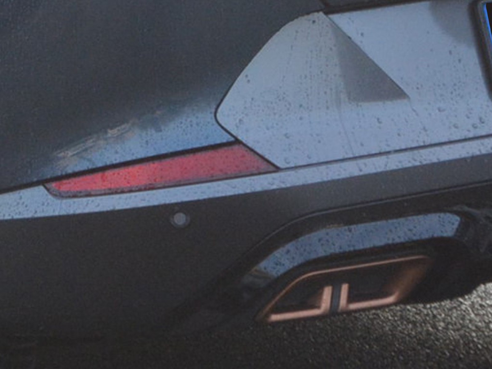 23 - Cupra Formentor 1.4 e-hybrid 204cv dsg