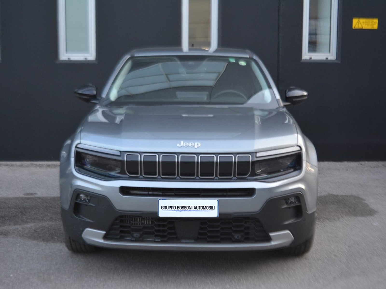 2 - Jeep Avenger 1.2 turbo 100cv summit fwd