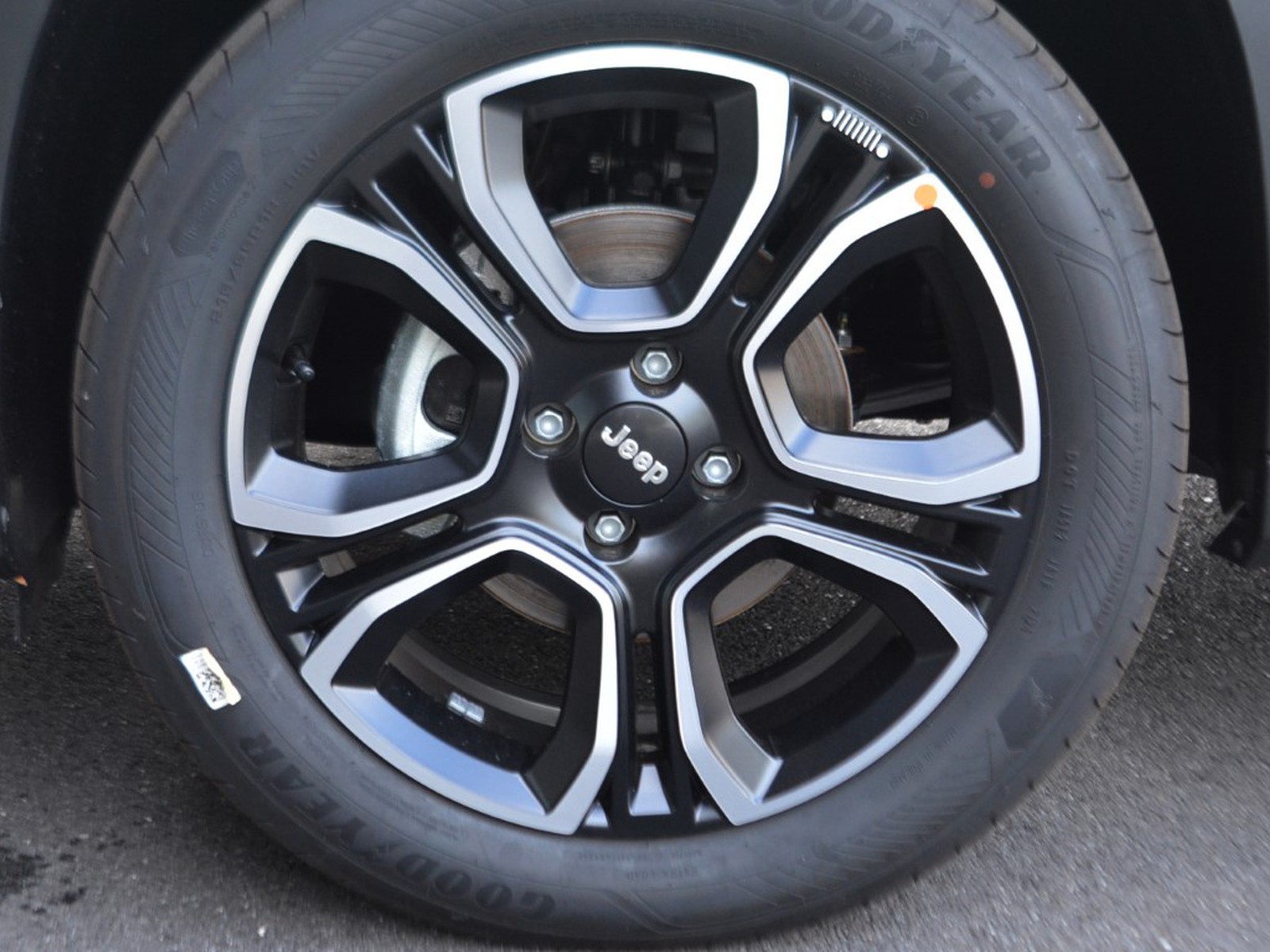 15 - Jeep Avenger 1.2 turbo 100cv summit fwd