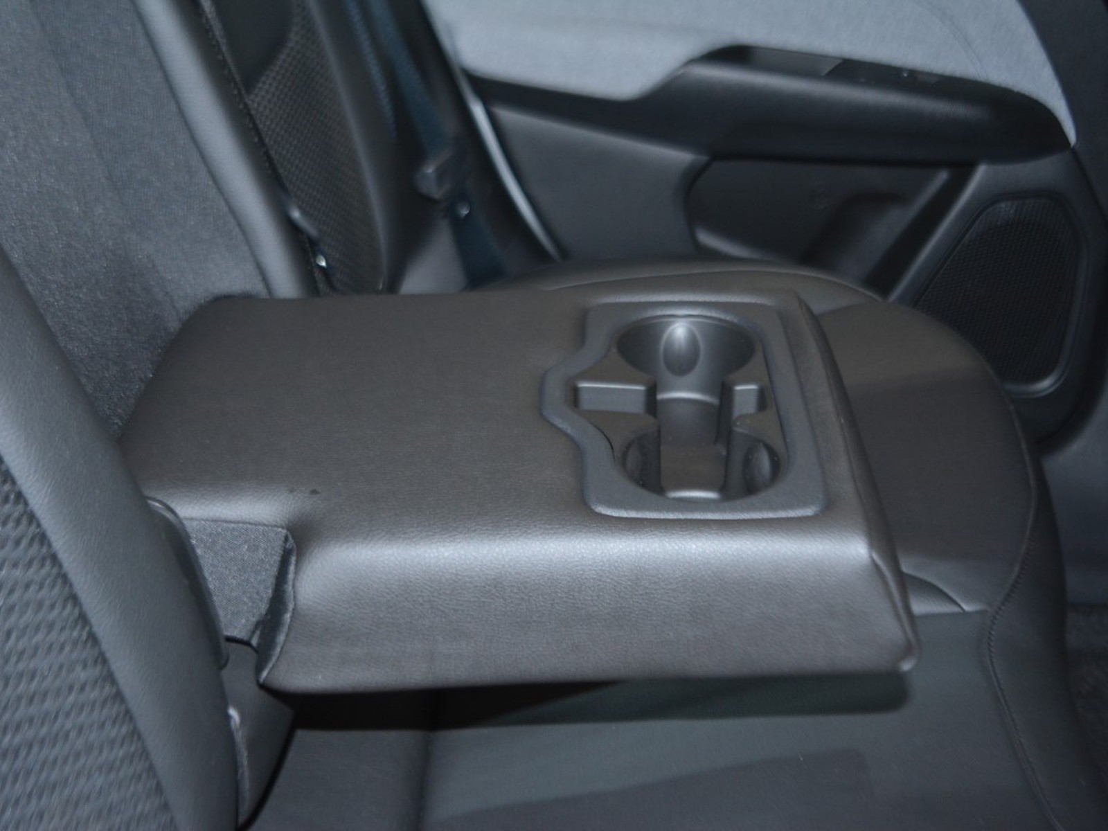 6 - Jeep Compass 1.3 turbo t4 phev business 4xe at6