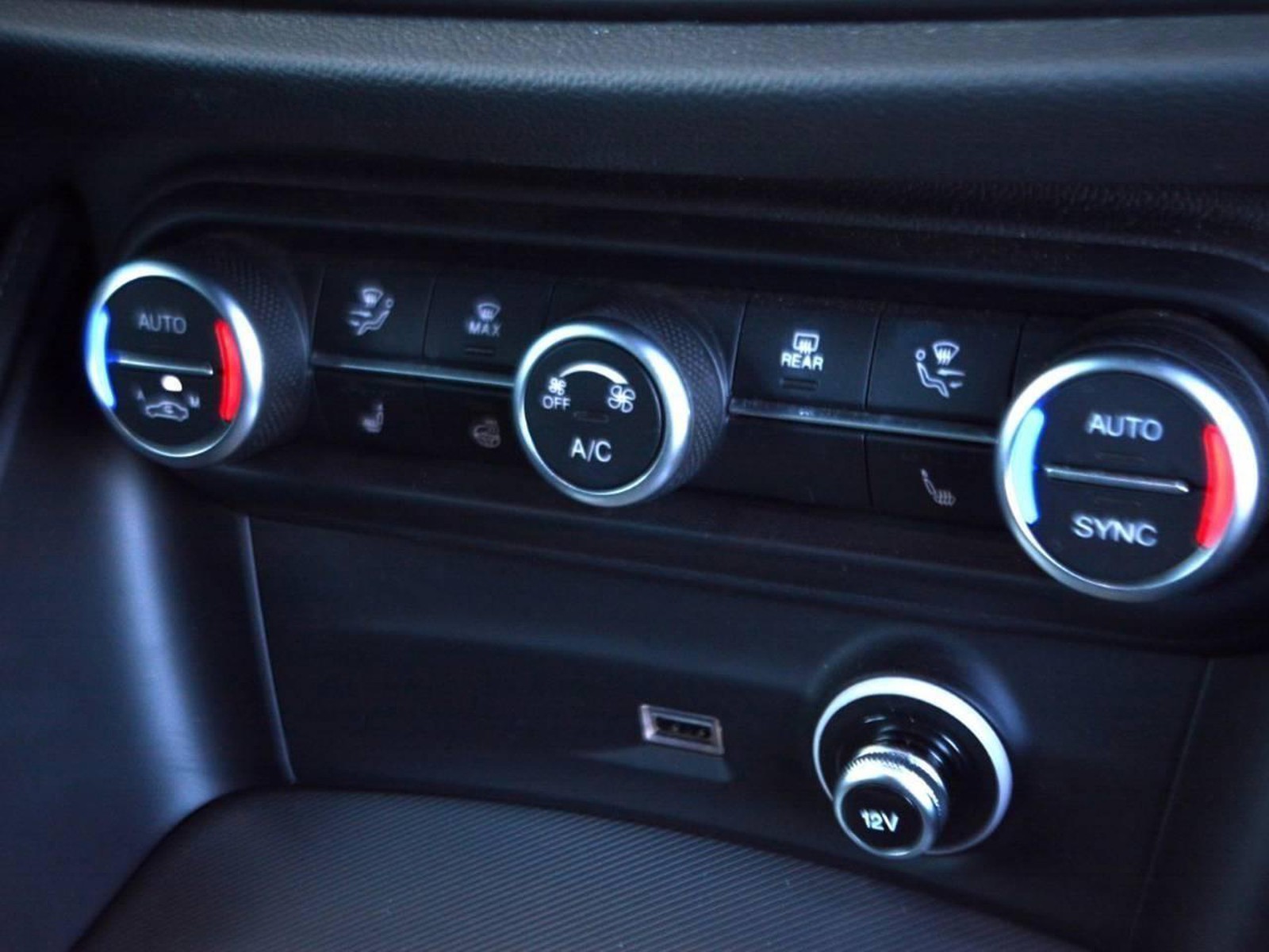 11 - Alfa Romeo Stelvio 2.2 turbo 210cv veloce q4 at8