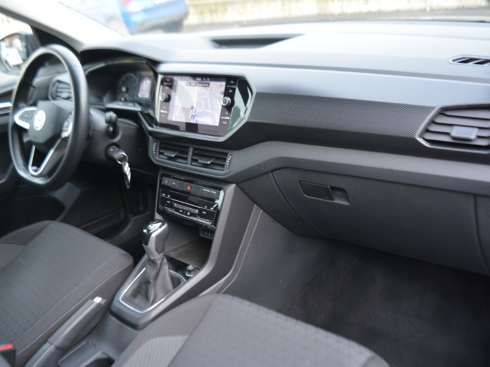 8 - Volkswagen T-Cross 1.5 tsi 150cv style dsg