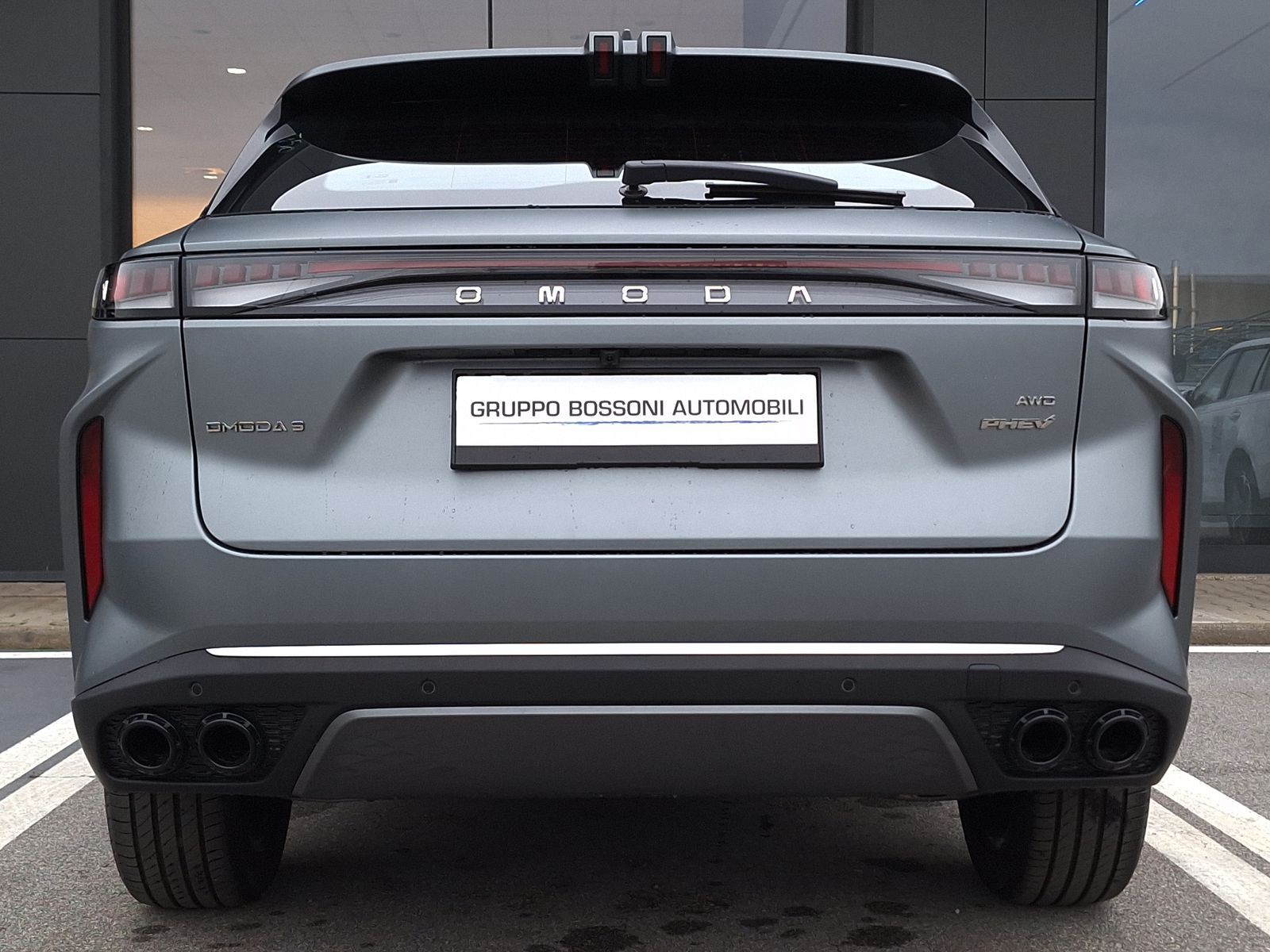 5 - Omoda 9 shs-p 1.5 tgdi plug-in premium i-awd dht3