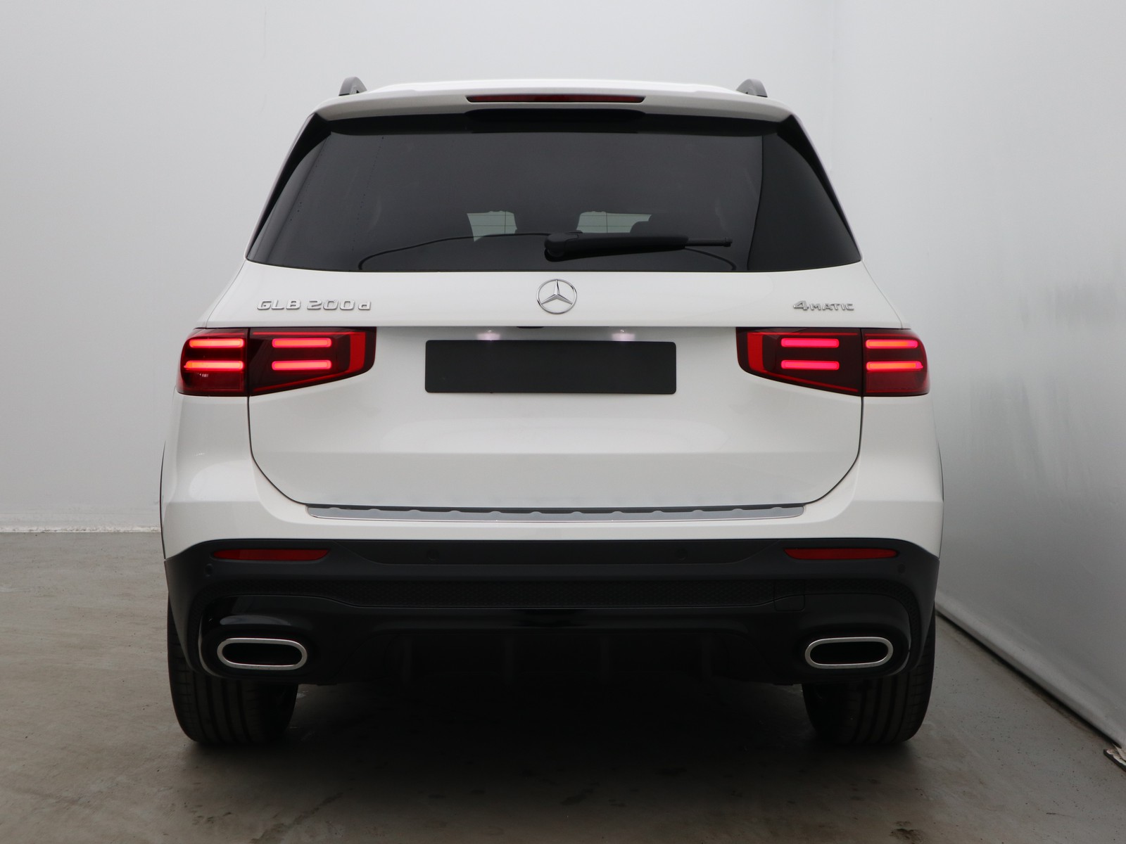 6 - Mercedes GLB 200 d amg line premium 4matic 8g-dct