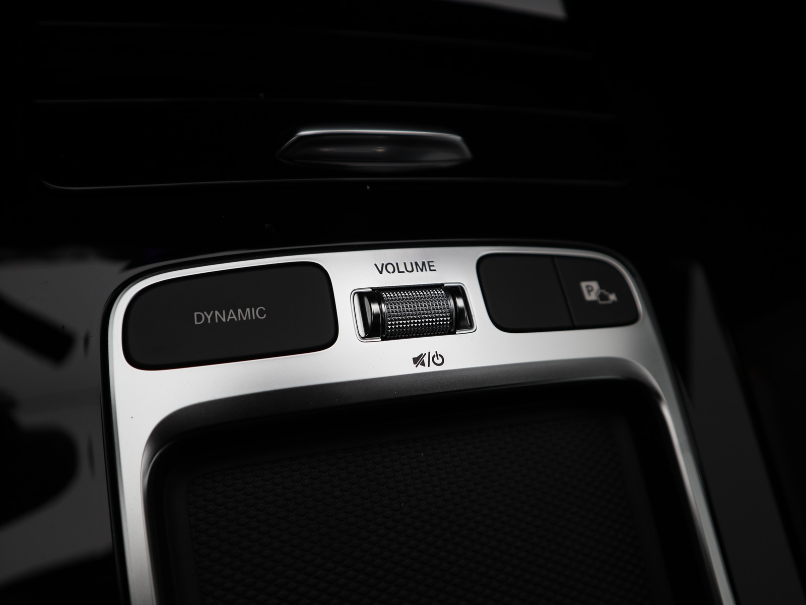 14 - Mercedes Classe A 180 amg line premium 7g-dct