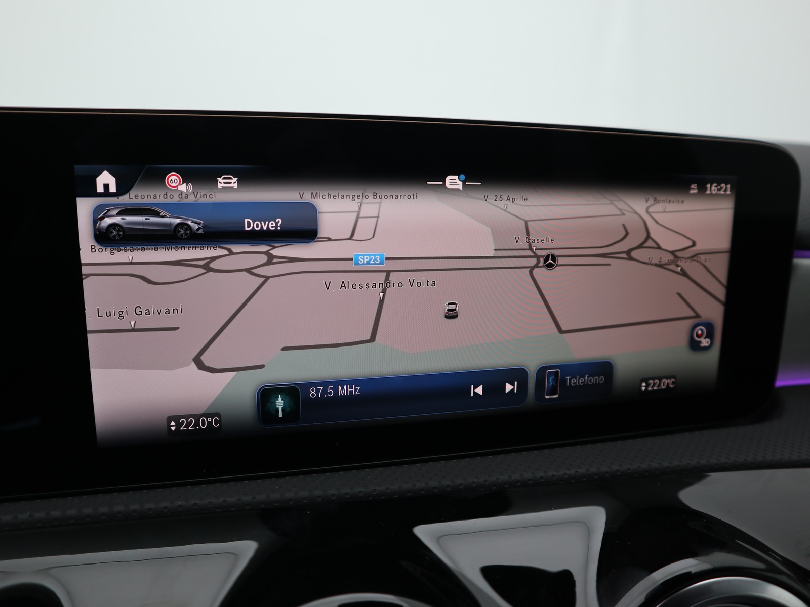 10 - Mercedes Classe A 180 amg line premium 7g-dct