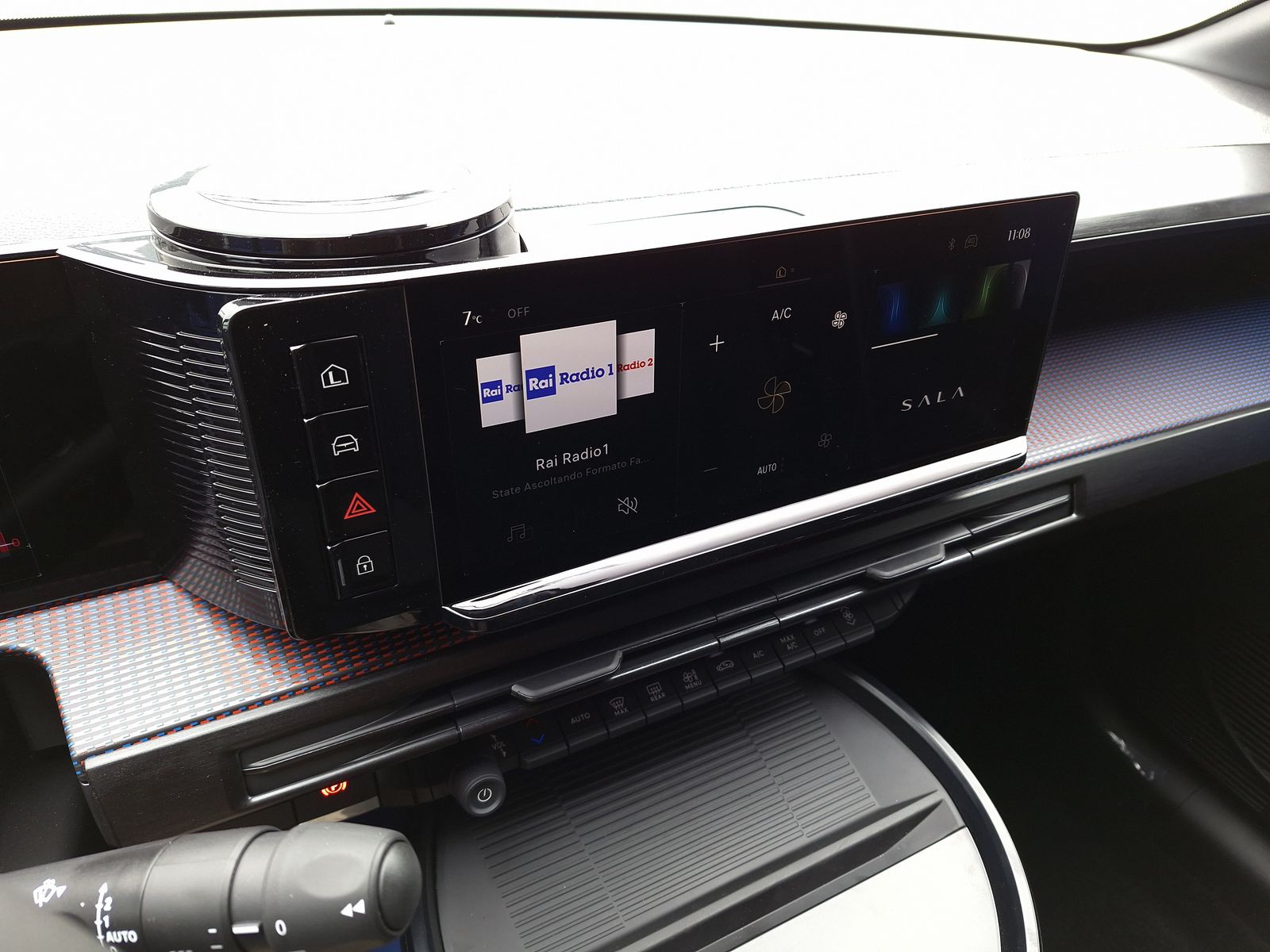 16 - Lancia Ypsilon 1.2 mhev 110cv hf line e-dct