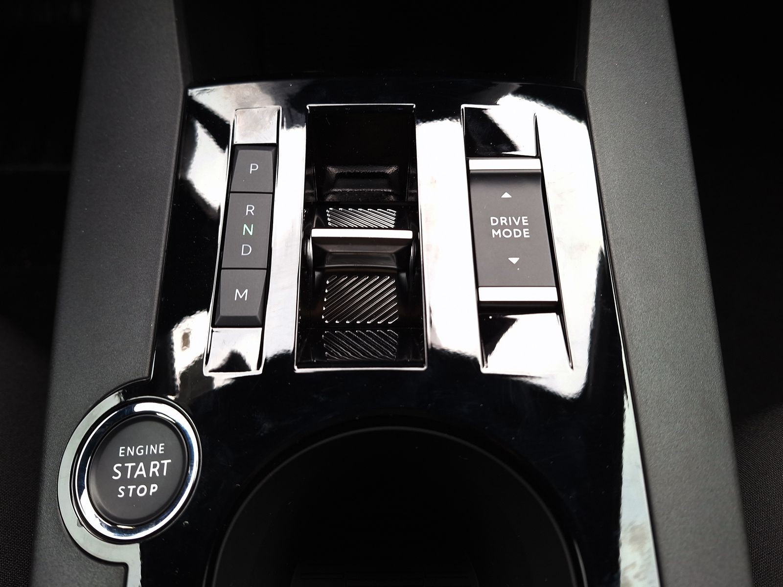 18 - Lancia Ypsilon 1.2 mhev 110cv hf line e-dct