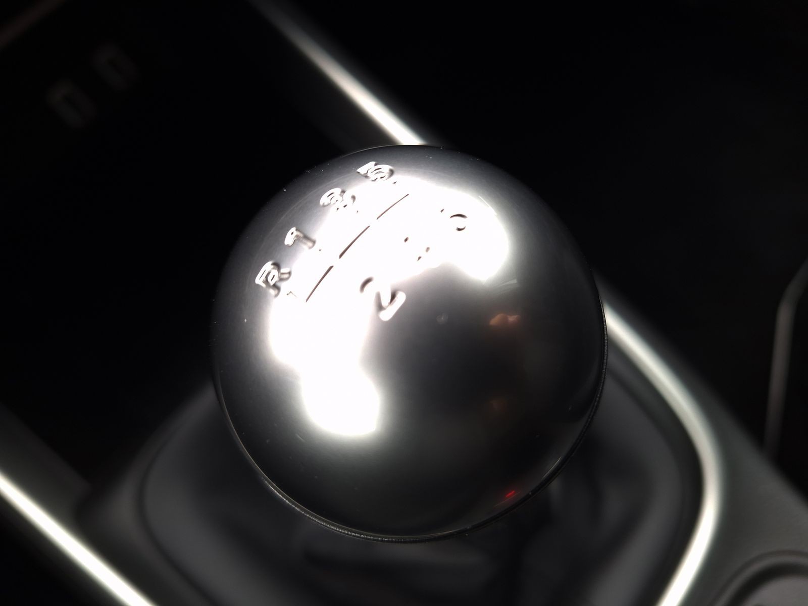 18 - Jeep Avenger 1.2 turbo 100cv altitude fwd