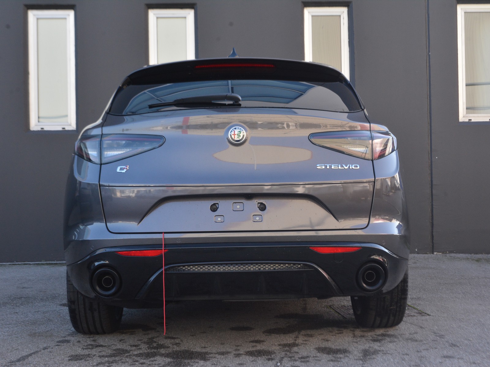 4 - Alfa Romeo Stelvio 2.2 turbo 210cv veloce q4 at8