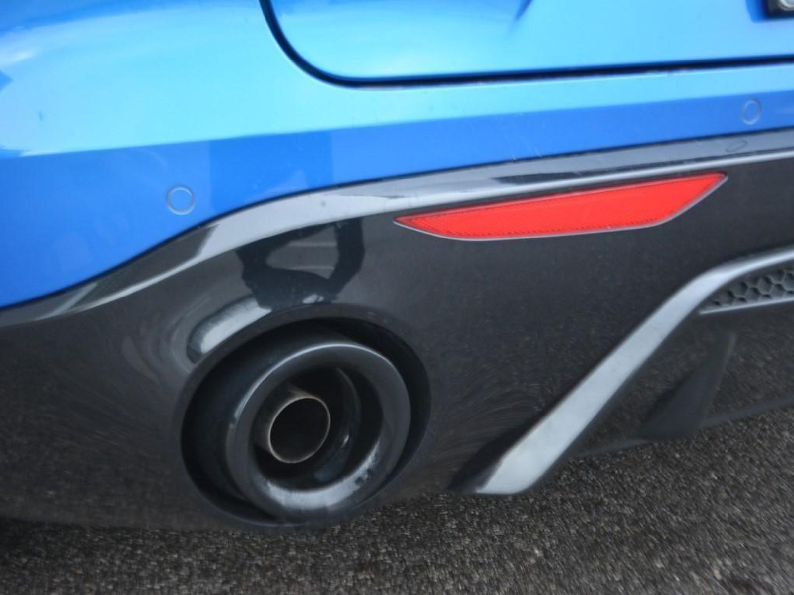 23 - Alfa Romeo Stelvio 2.2 turbo 210cv veloce q4 at8